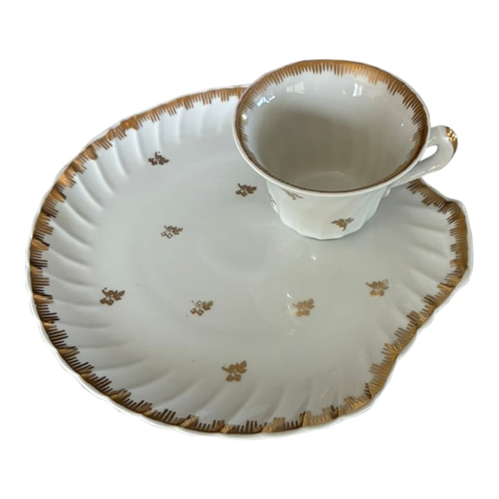 Vintage Bone China Lunch Plates With Matching Cups (1 of 3)
