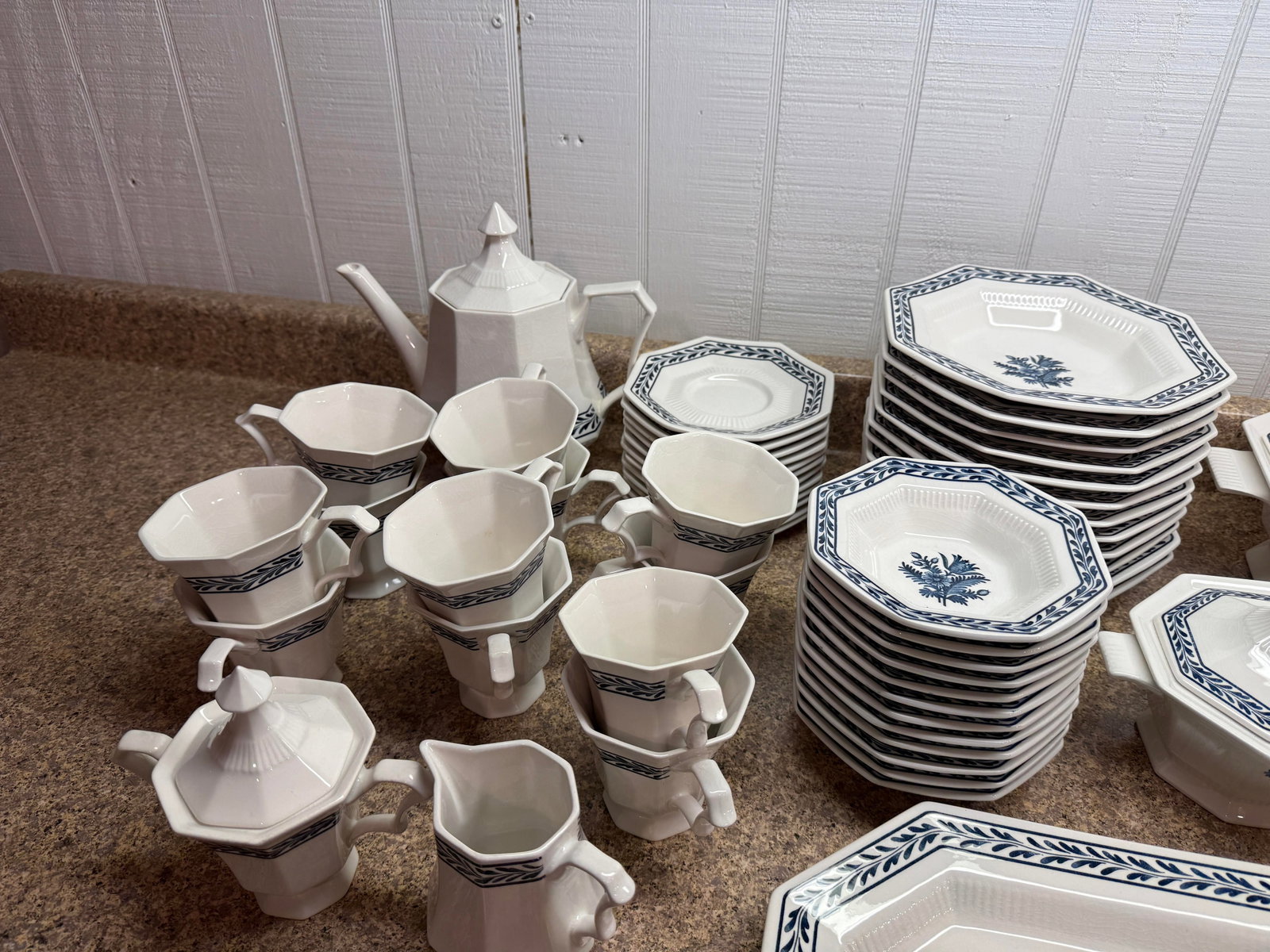 1960s "Blue Tulip" Independence Ironstone by Castleton China Set, Service for 12 - 91pcs - 9