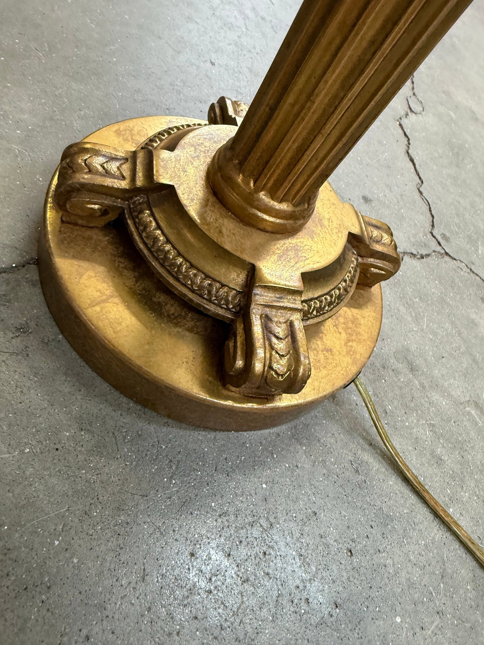 1960s Frederick Cooper Tall Gold Decorative Table Top Lamp W. Shade - 3