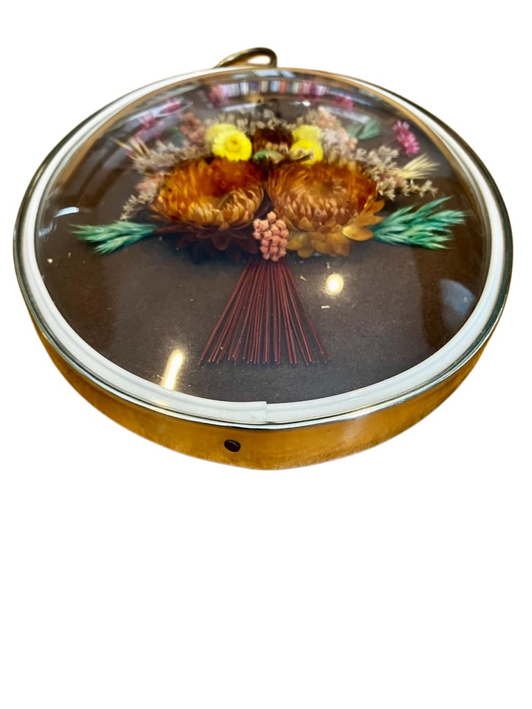 Pair of Vintage Oval Cideart Belgium Dried Floral Arrangements in a Convex Glass Dome Frames - 10