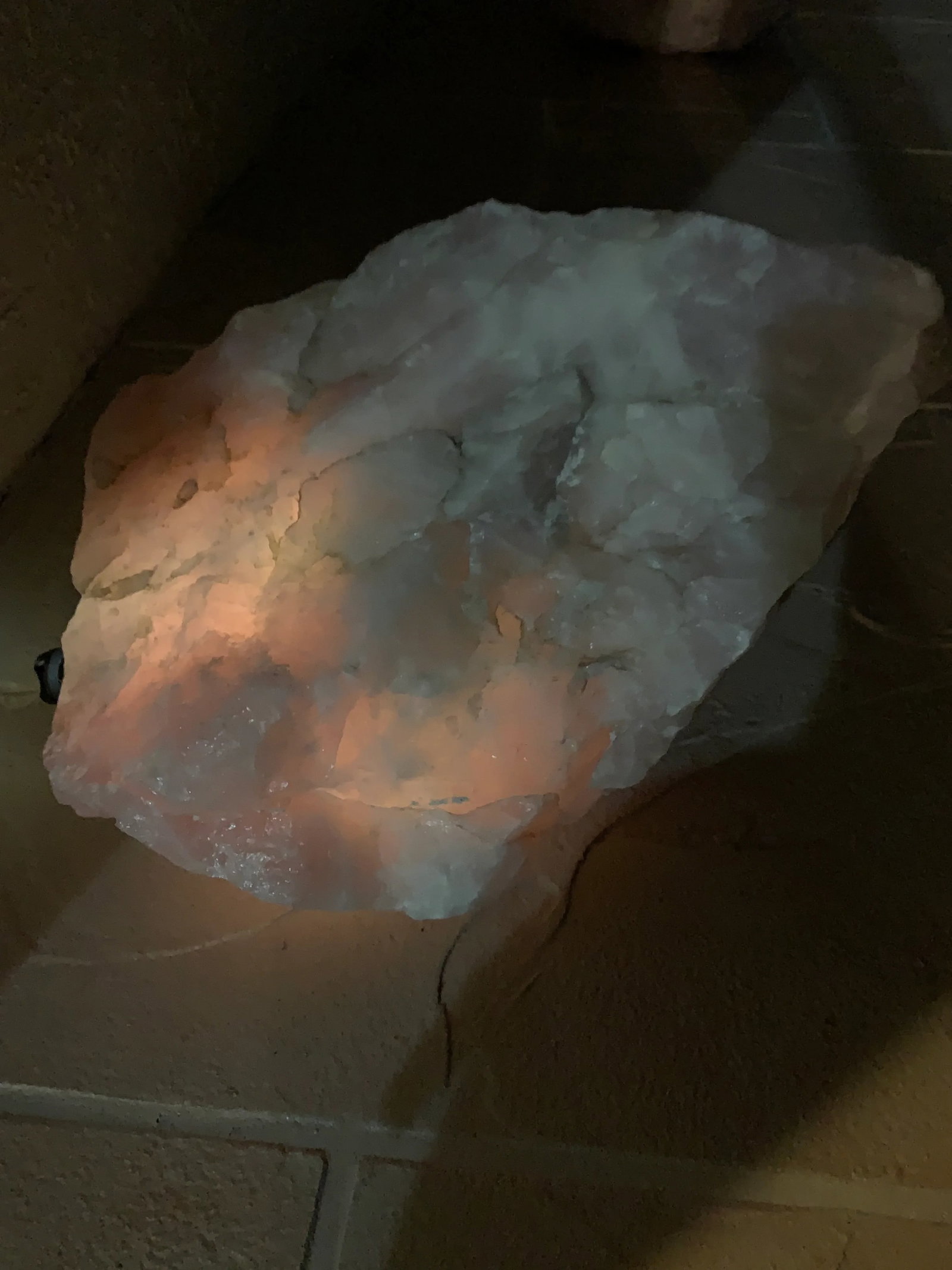 Large Raw Rose-Quartz Crystal Stone - 11