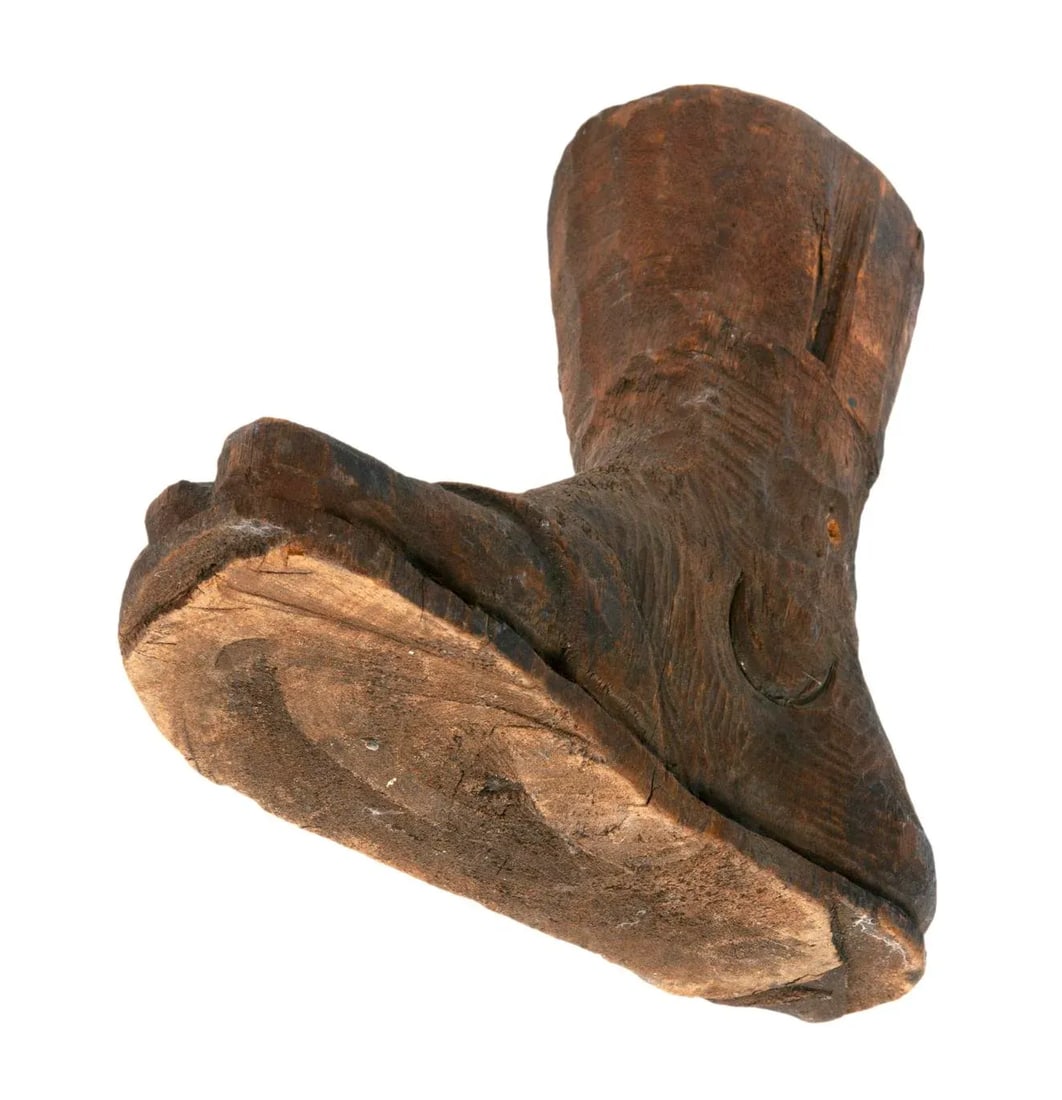 European Antique 19th Century Hand Carved Wooden Foot - 6