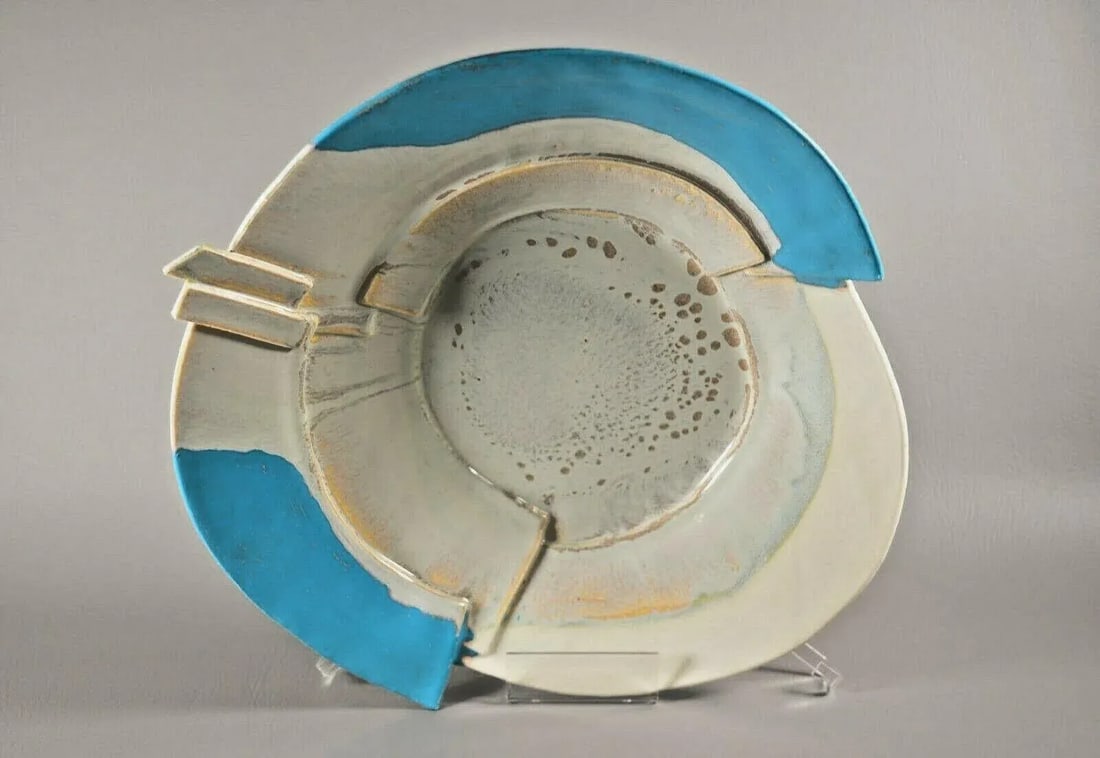 Vintage Terrin Levitt Original Signed Ceramic Pottery Bowl - 11