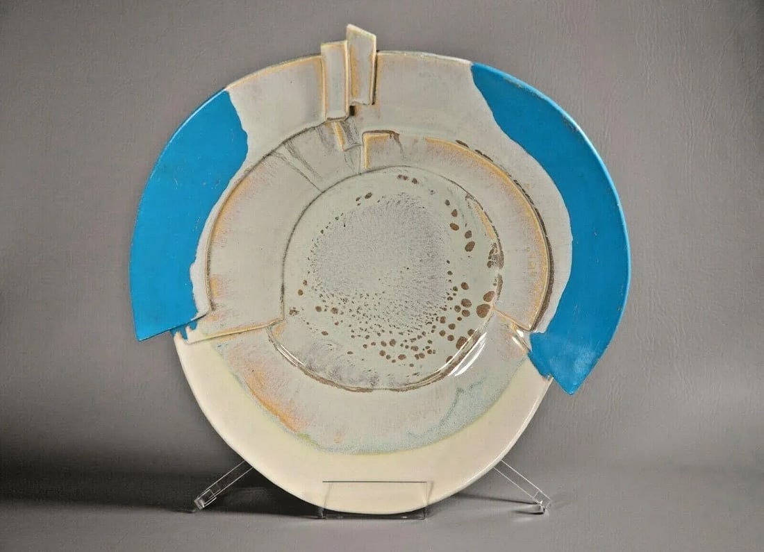 Vintage Terrin Levitt Original Signed Ceramic Pottery Bowl - 12
