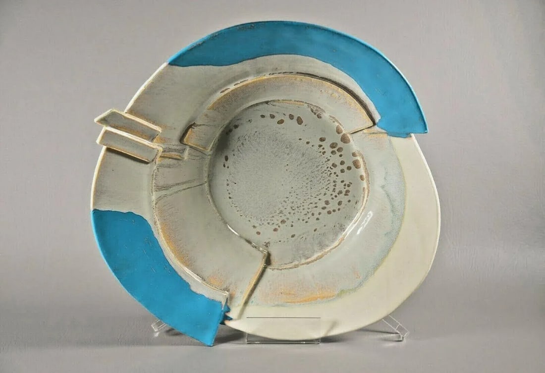 Vintage Terrin Levitt Original Signed Ceramic Pottery Bowl - 2
