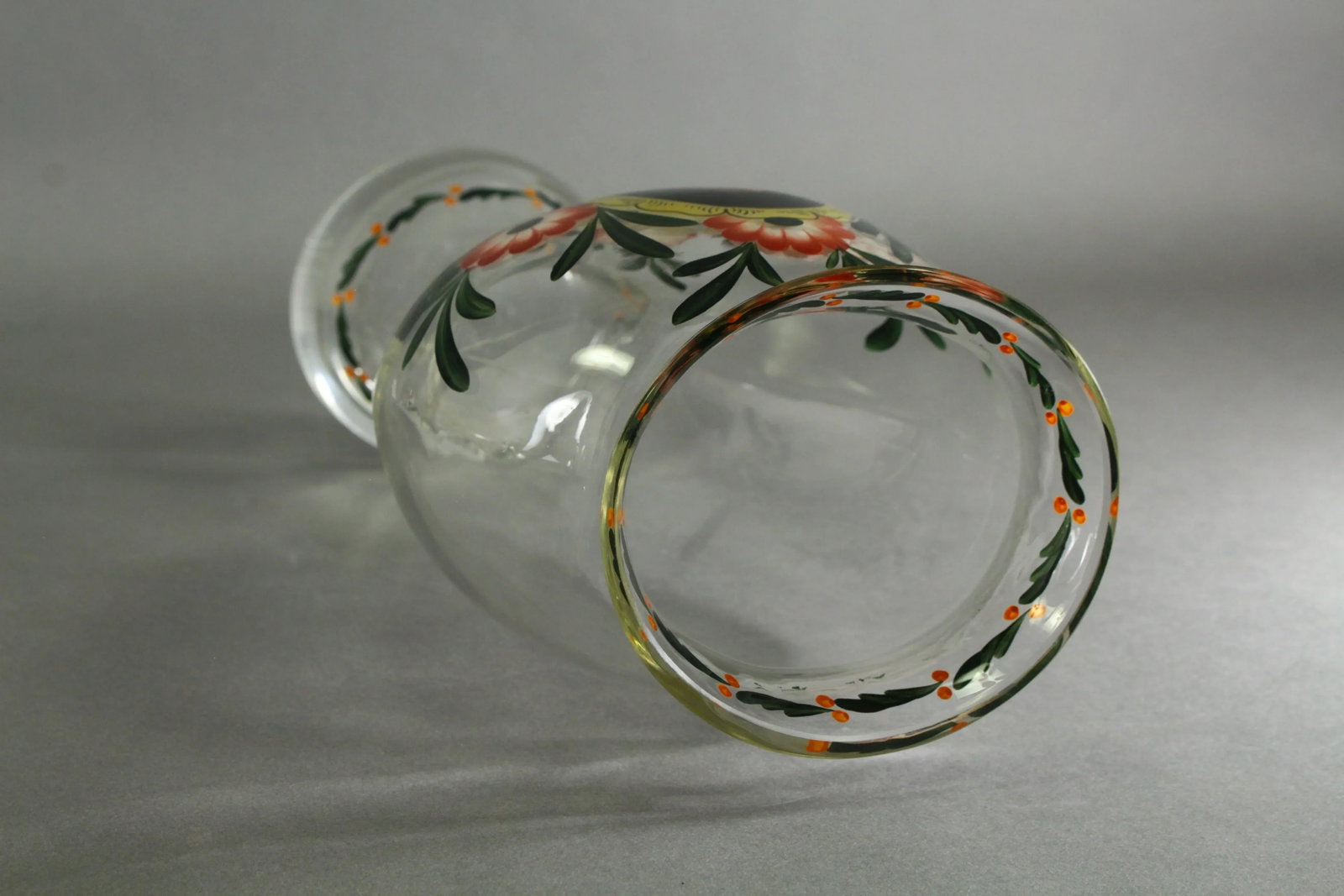 18th Century Vase Silesian Hand Blown Glass With Painted Portrait - 11