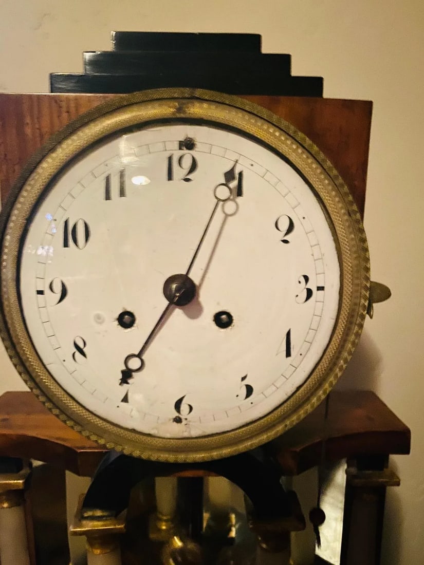 Austrian Biedermeier Clock, Alabaster Columns, Chimes - 4