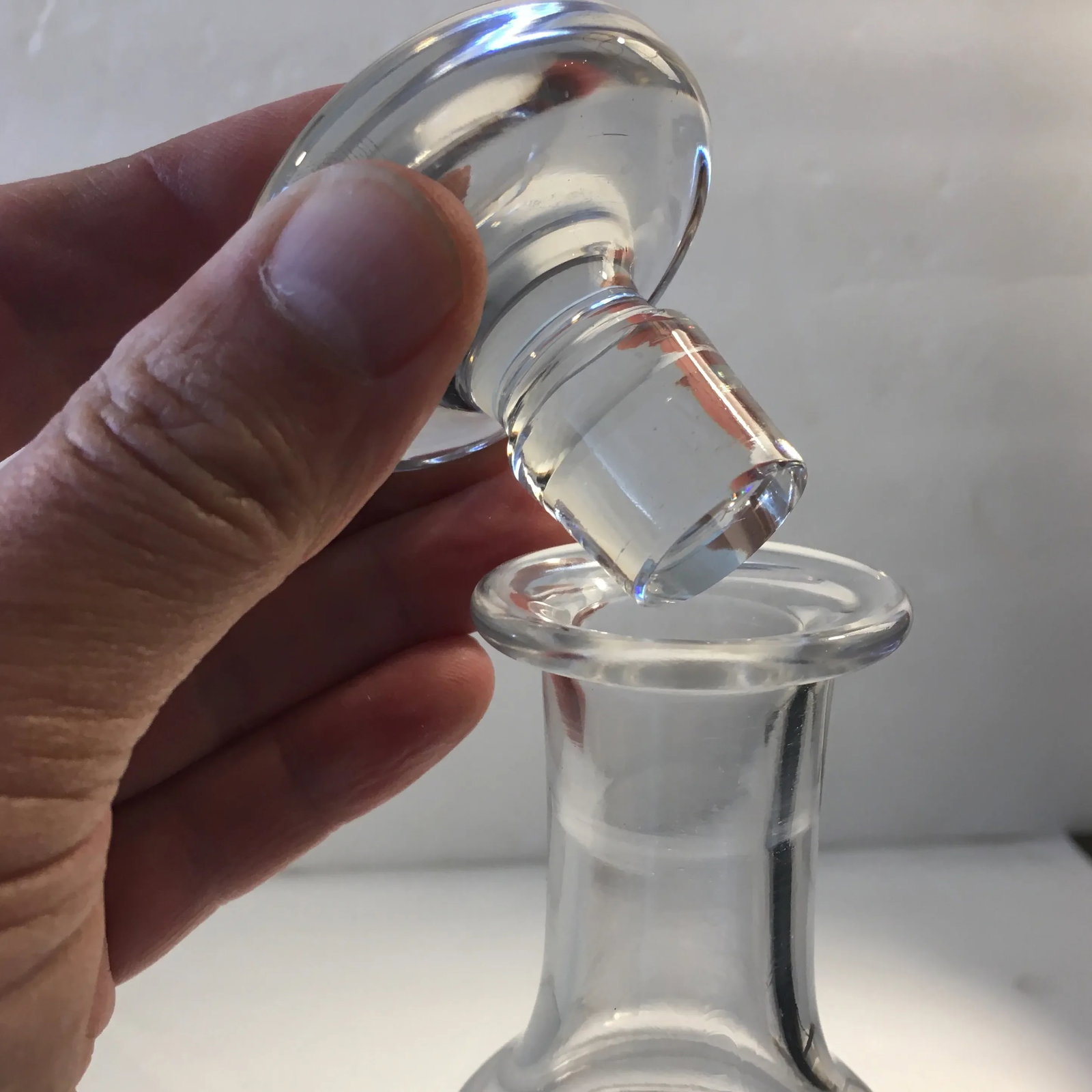 Baccarat Art Deco Engraved Crystal Carafe, Lulli, France Circa 1930s Signed - 8