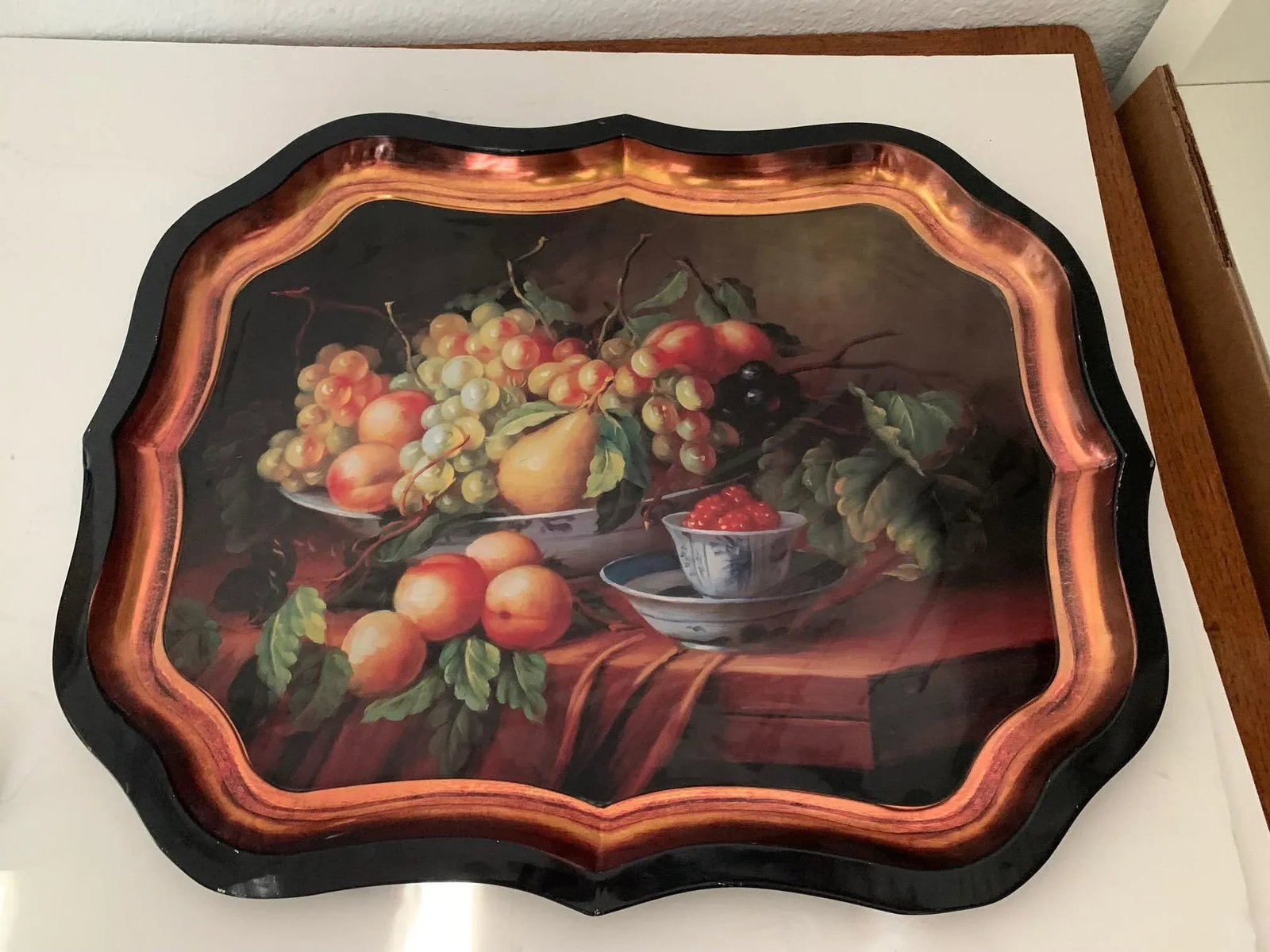 1970s Large Spanish Fruits Cornucopia "Bodegon" Still-Life Painting on Black Metal Tray With Copper - 13