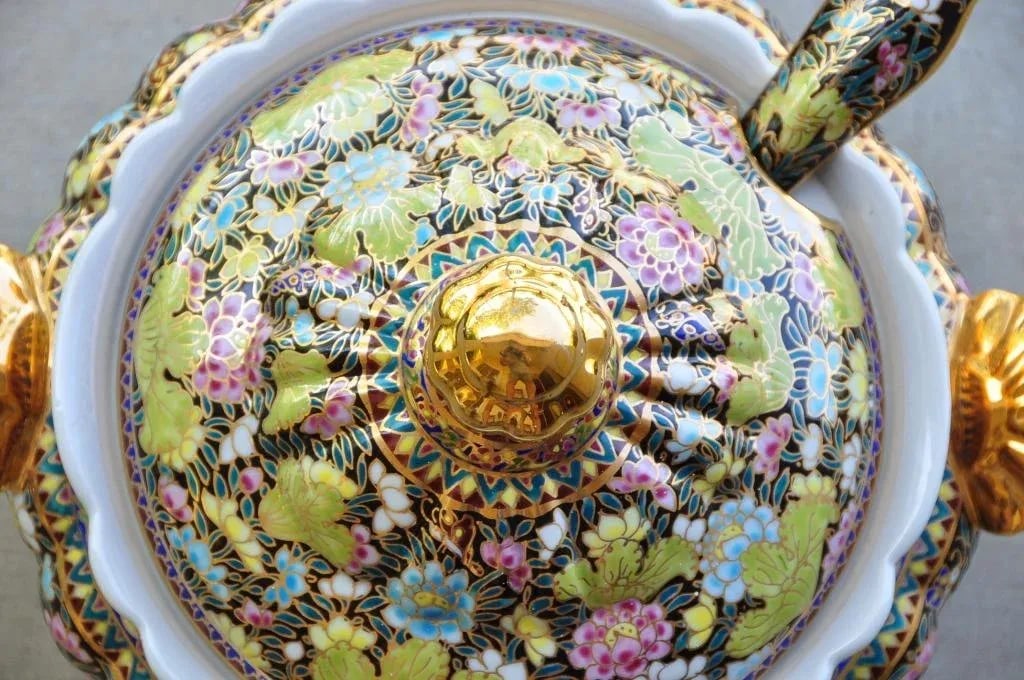 Thai Benjarong Porcelain Soup Tureen & Ladle Set With Hand-Painted Floral Decorations - 10