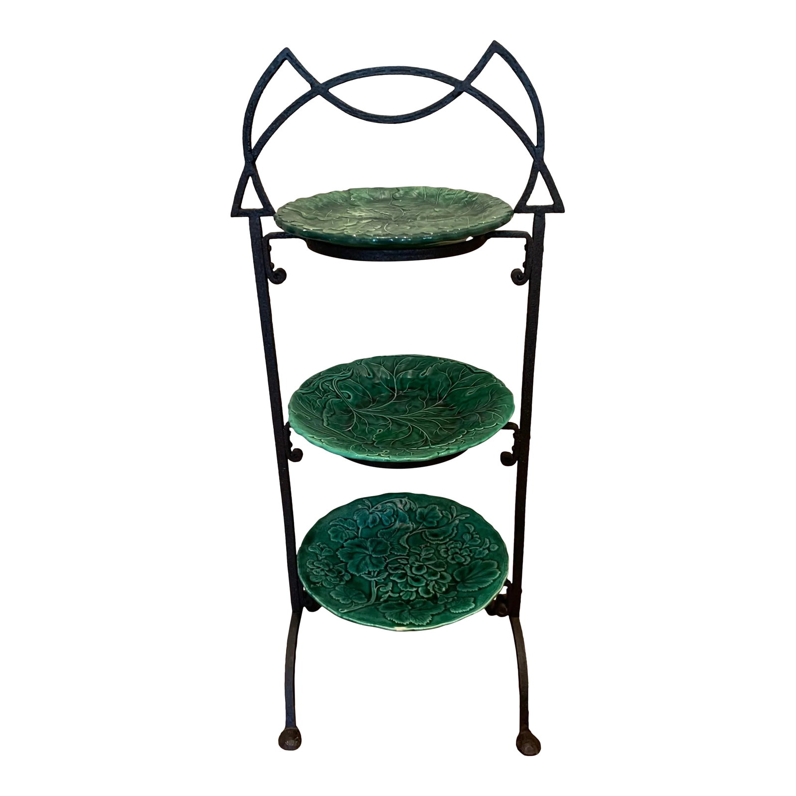 Mid 20th Century Serving Stand With English and Italian Majolica Plates - Set of 4 (1 of 10)