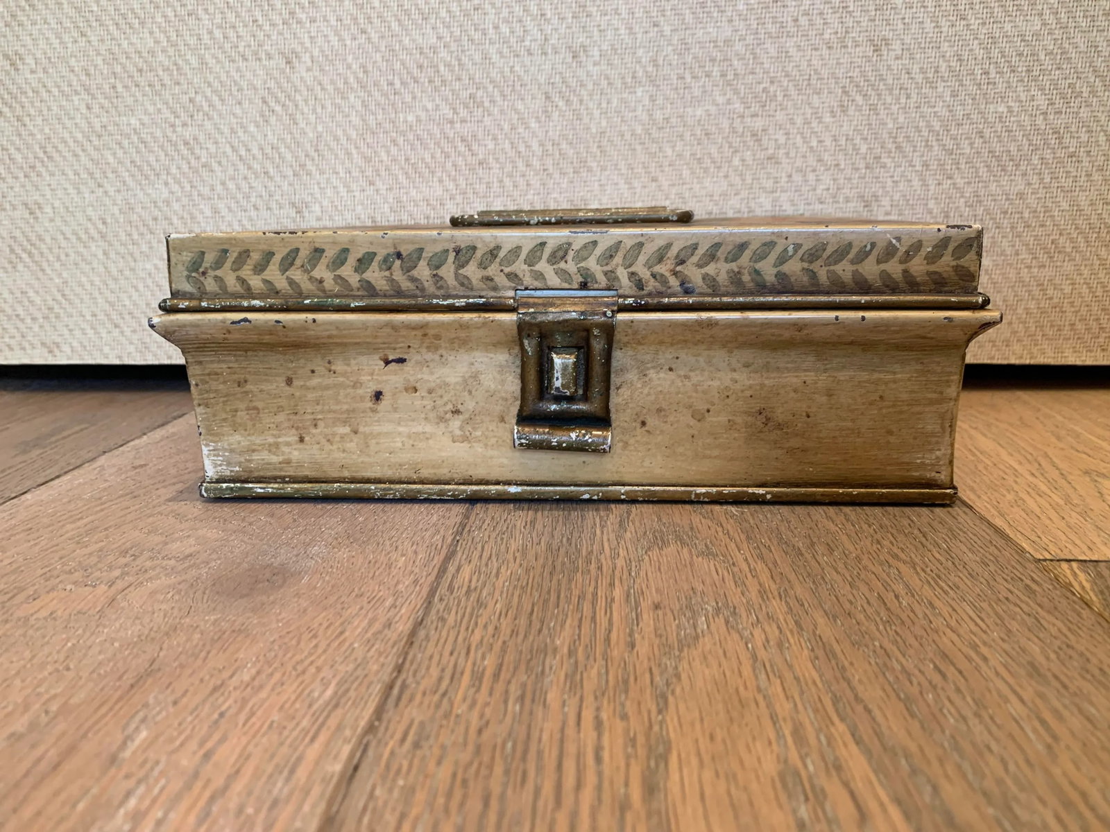 Early 20th Century Hand Painted French Spice Box - Set of 7 - 2