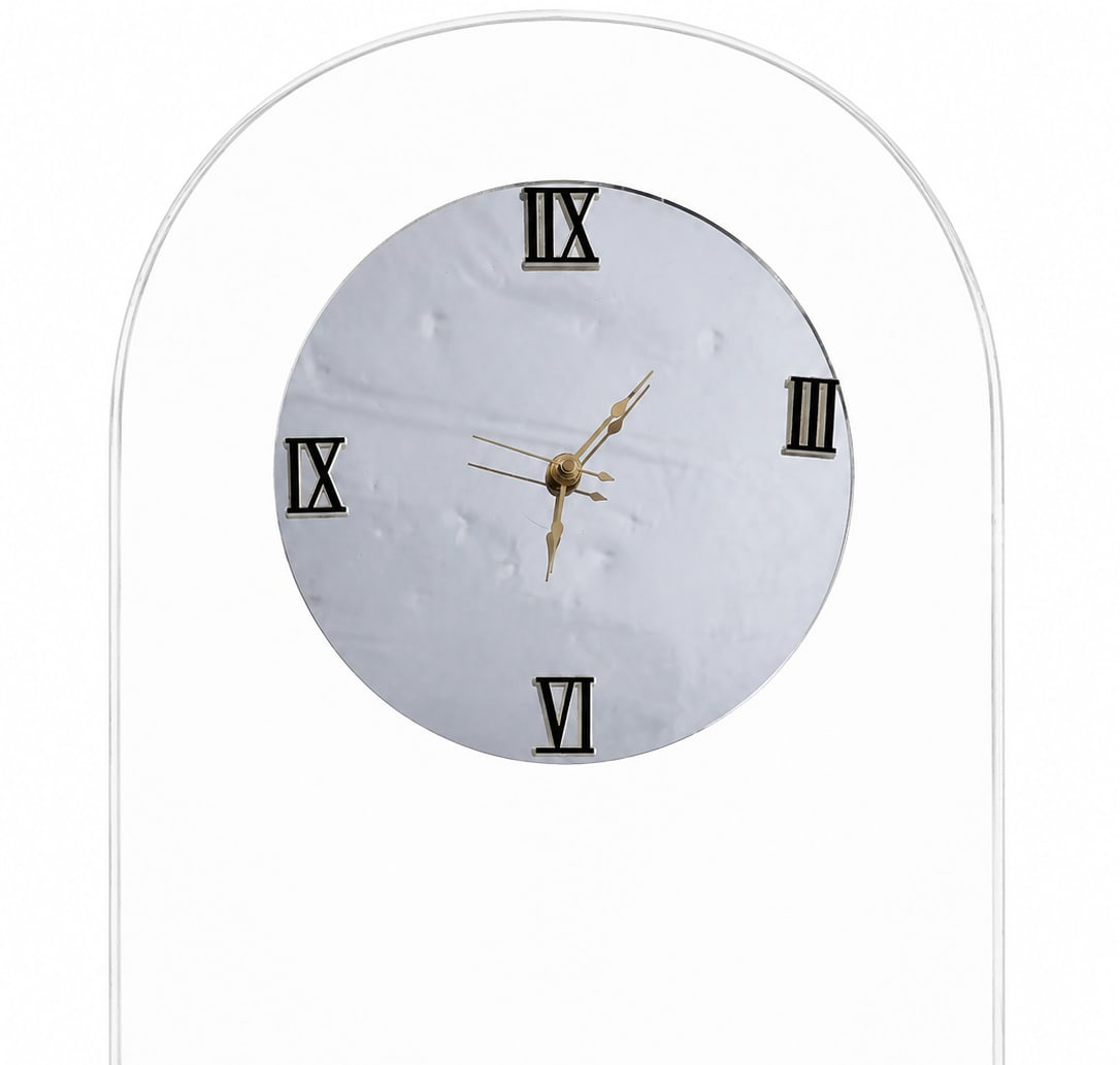 1970s Mid-Century Modern Lucite Wall Clock - 6