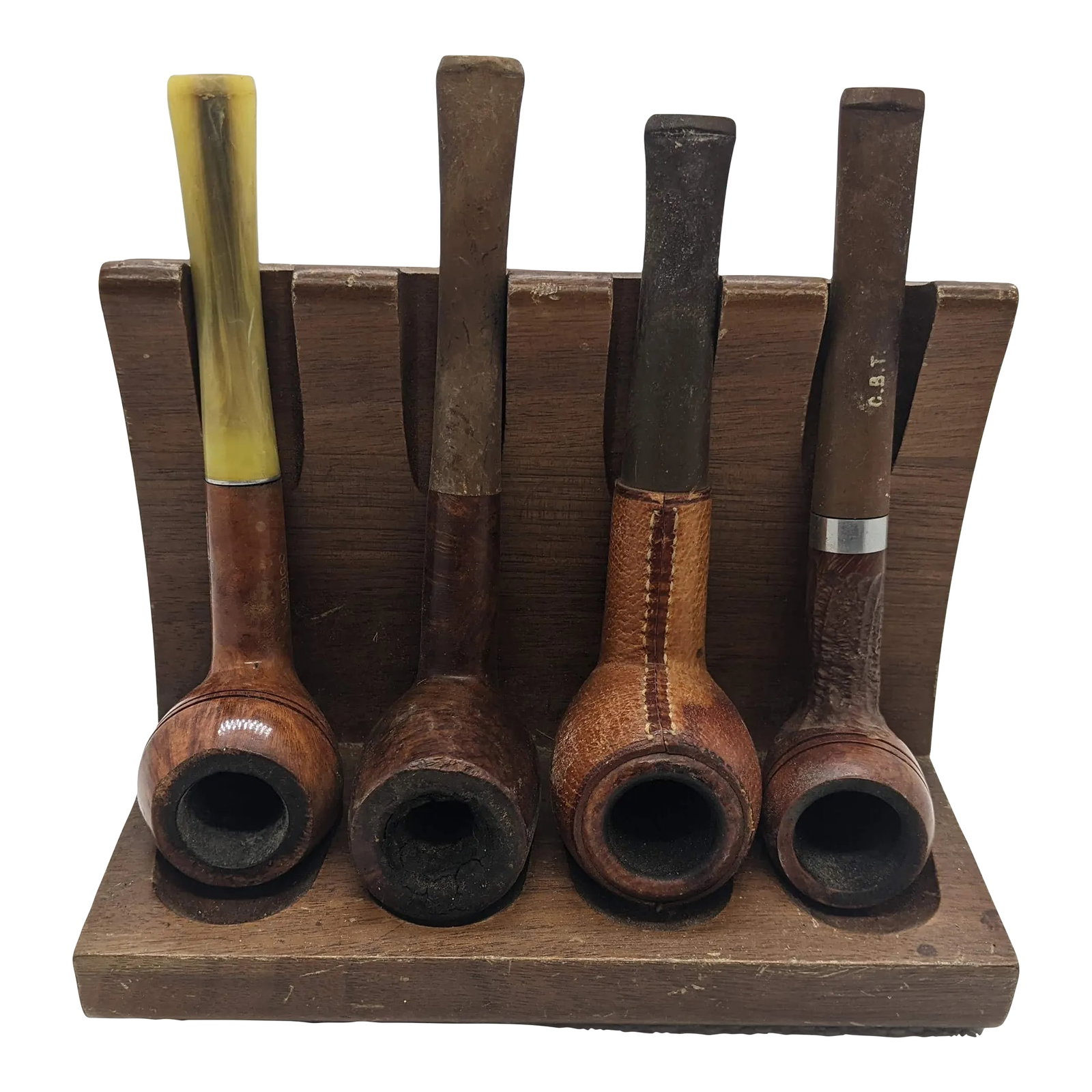 Mid 20th Century Decatur Industries Pipe Stand With Pipes - 5 Piece Set: Great sturdy pipe stand from Decatur Industries ( sticker still on base ) complete with 4 pipes. Not much is known about 2 of the pipes. The Leather one is stamped with Le Bourgex and another has the