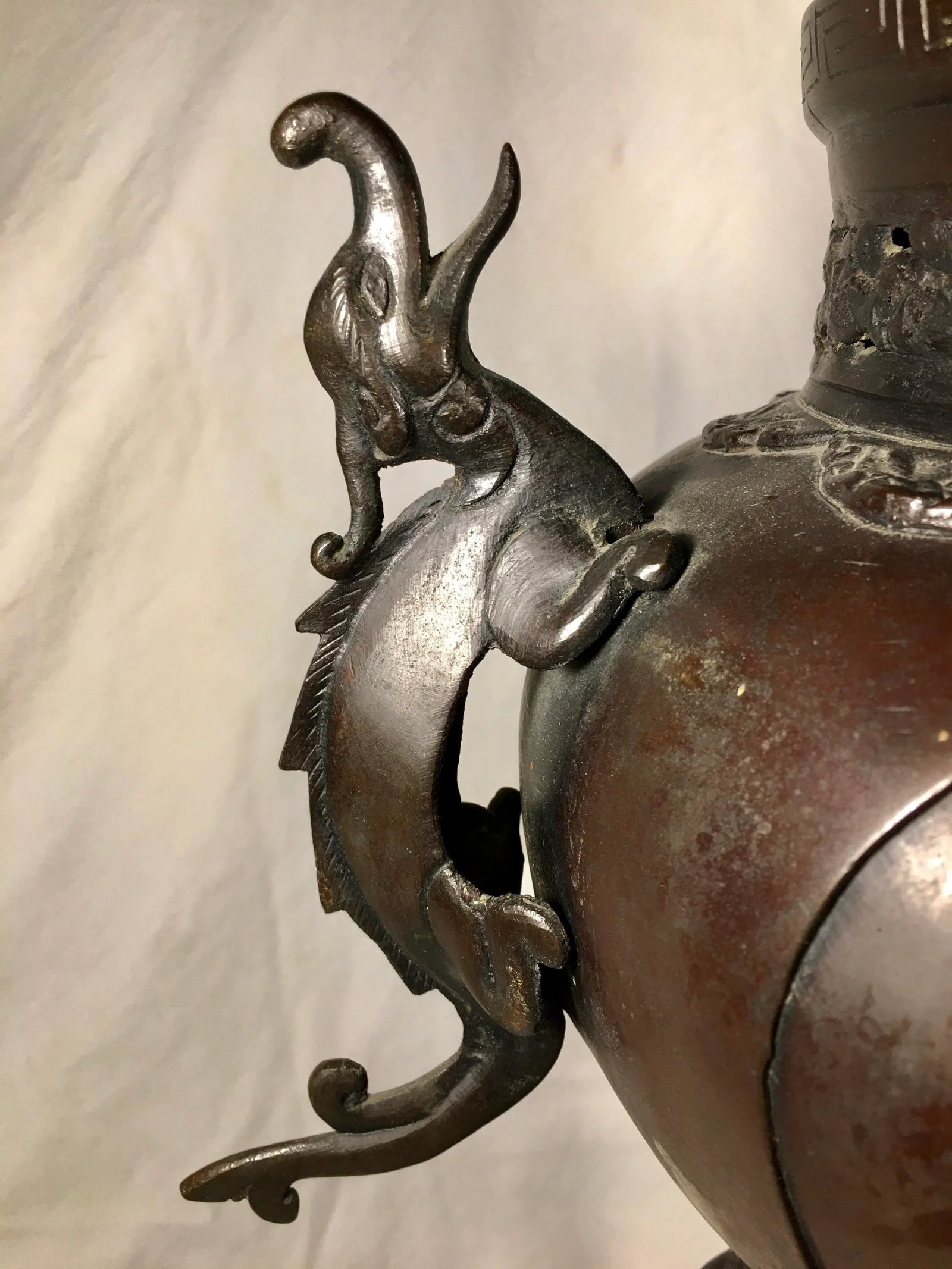 Antique Monumental Japanese Meiji Era Bronze Vase - 8
