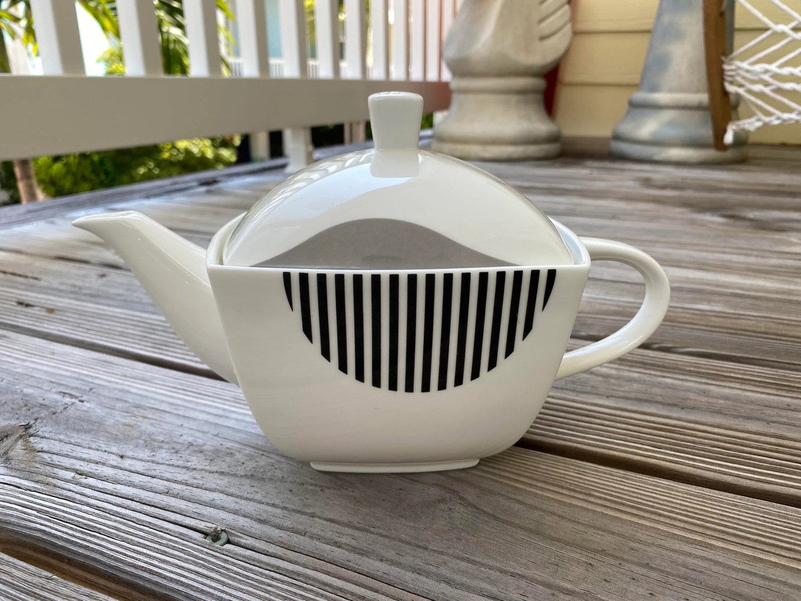 2002 Mikasa Charisma Wave Bone China Teapot - 8