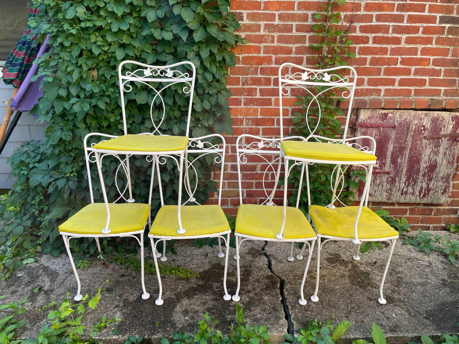 Vintage Wrought Iron Outdoor Patio Chairs Set of 6 - 11