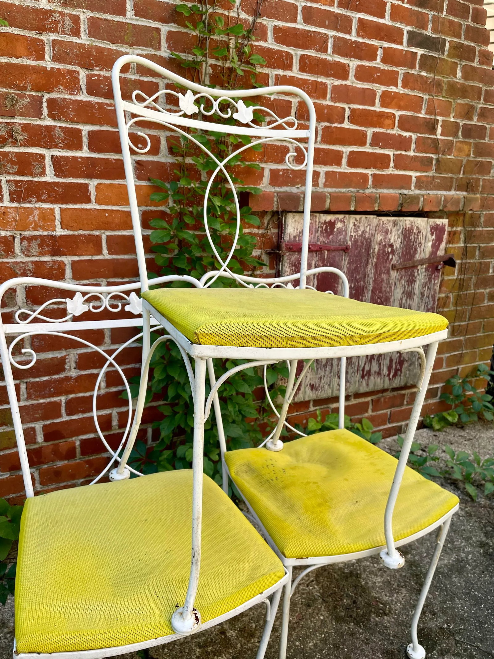 Vintage Wrought Iron Outdoor Patio Chairs Set of 6 - 6