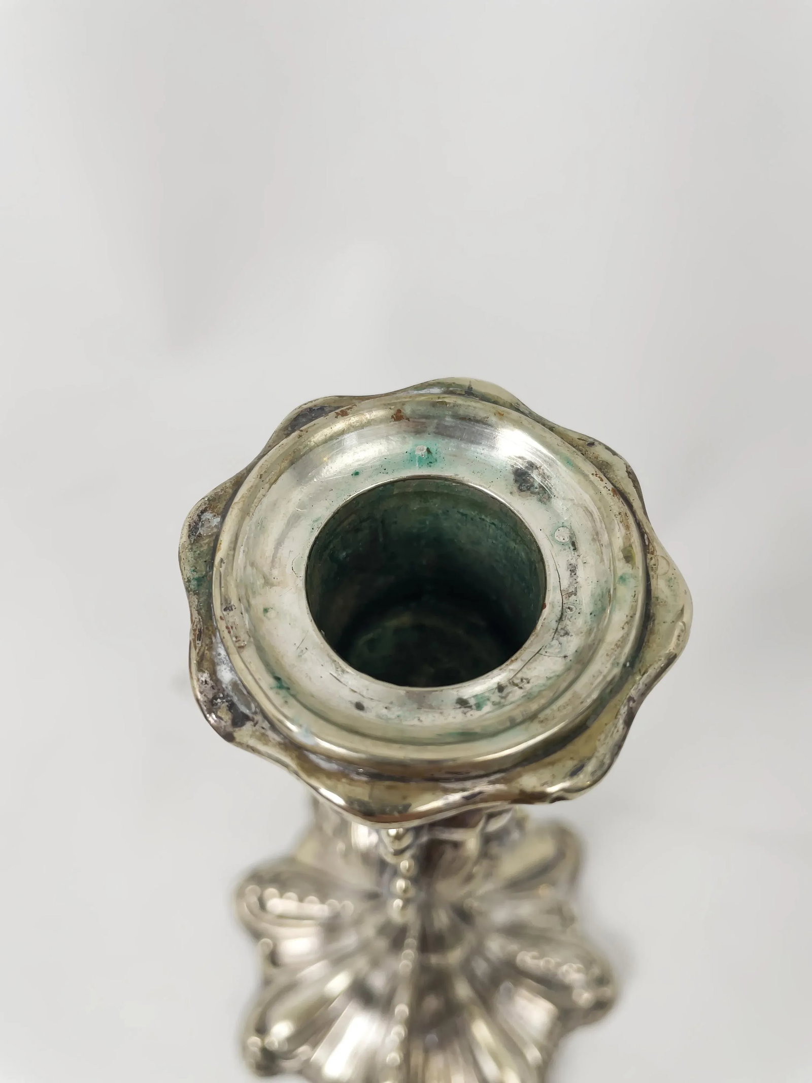 Late 19th Century Rococo Style Jfp & Co. Silver Plated Candlestick - 7