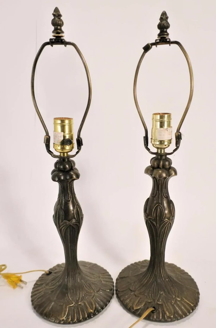 Pair of Vintage Art Nouveau Style Leaded Glass Lamps - 2