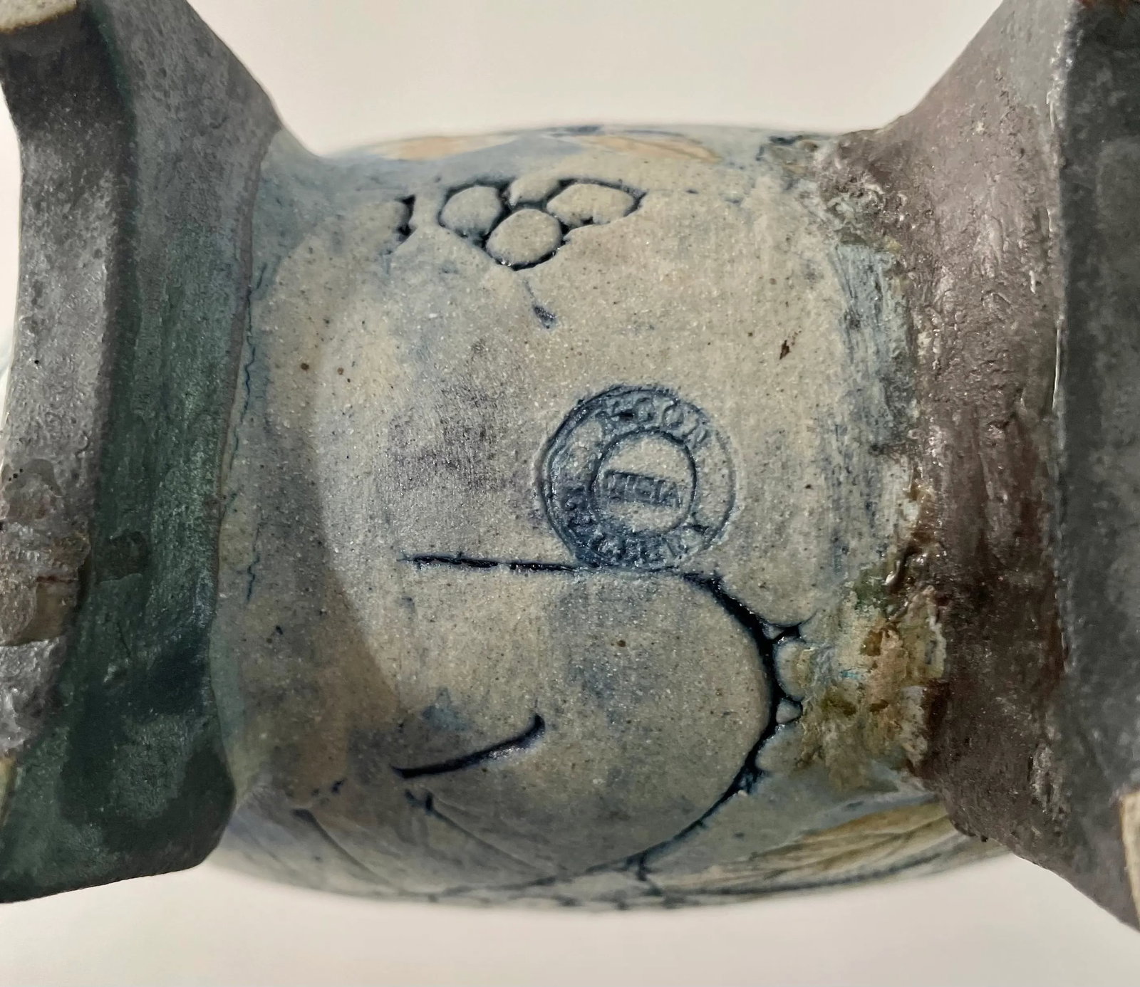 Moon Gallery Ceramic Vase - 11