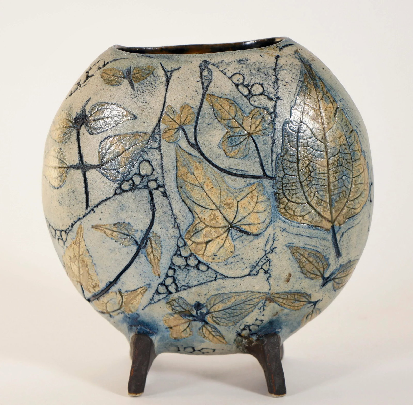 Moon Gallery Ceramic Vase - 2