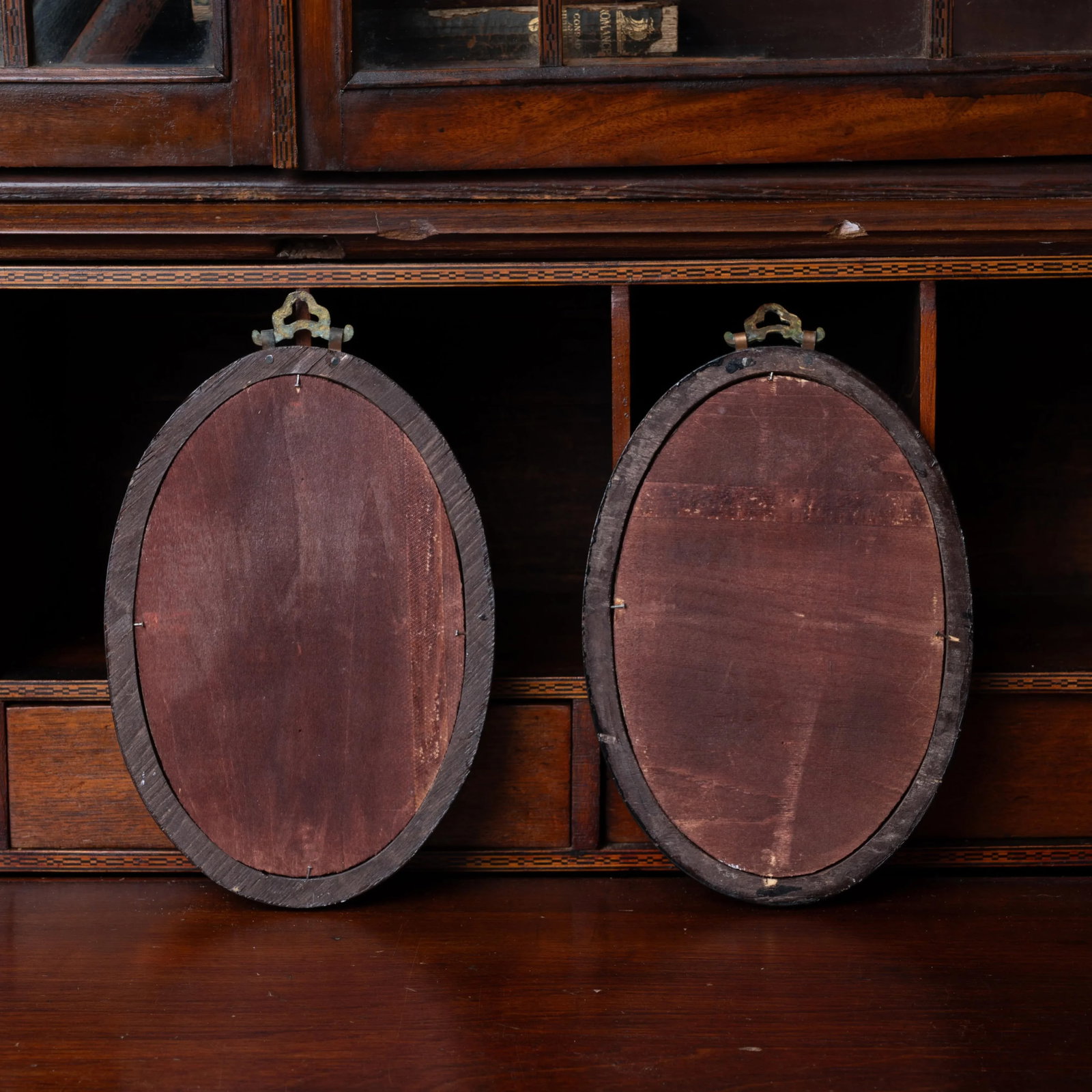 Chinese Export Portraits, 19th Century - a Pair - 7