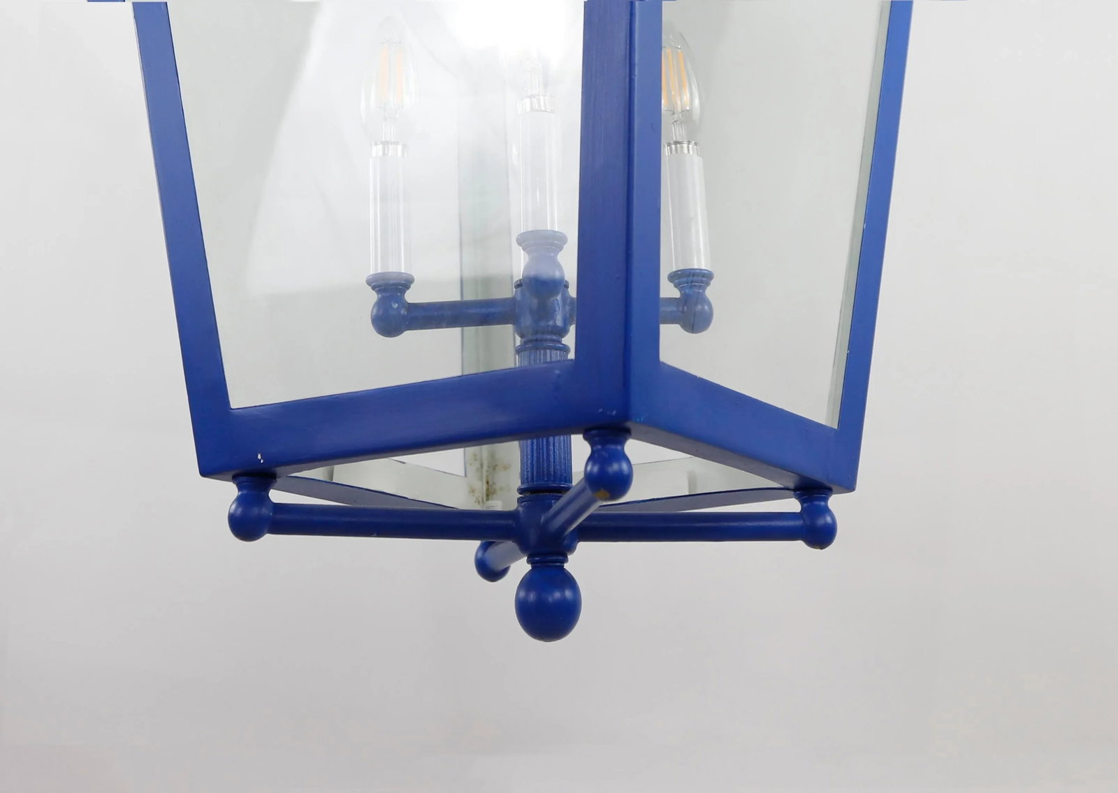 Elegant Blue Four-Light Chandelier - 3