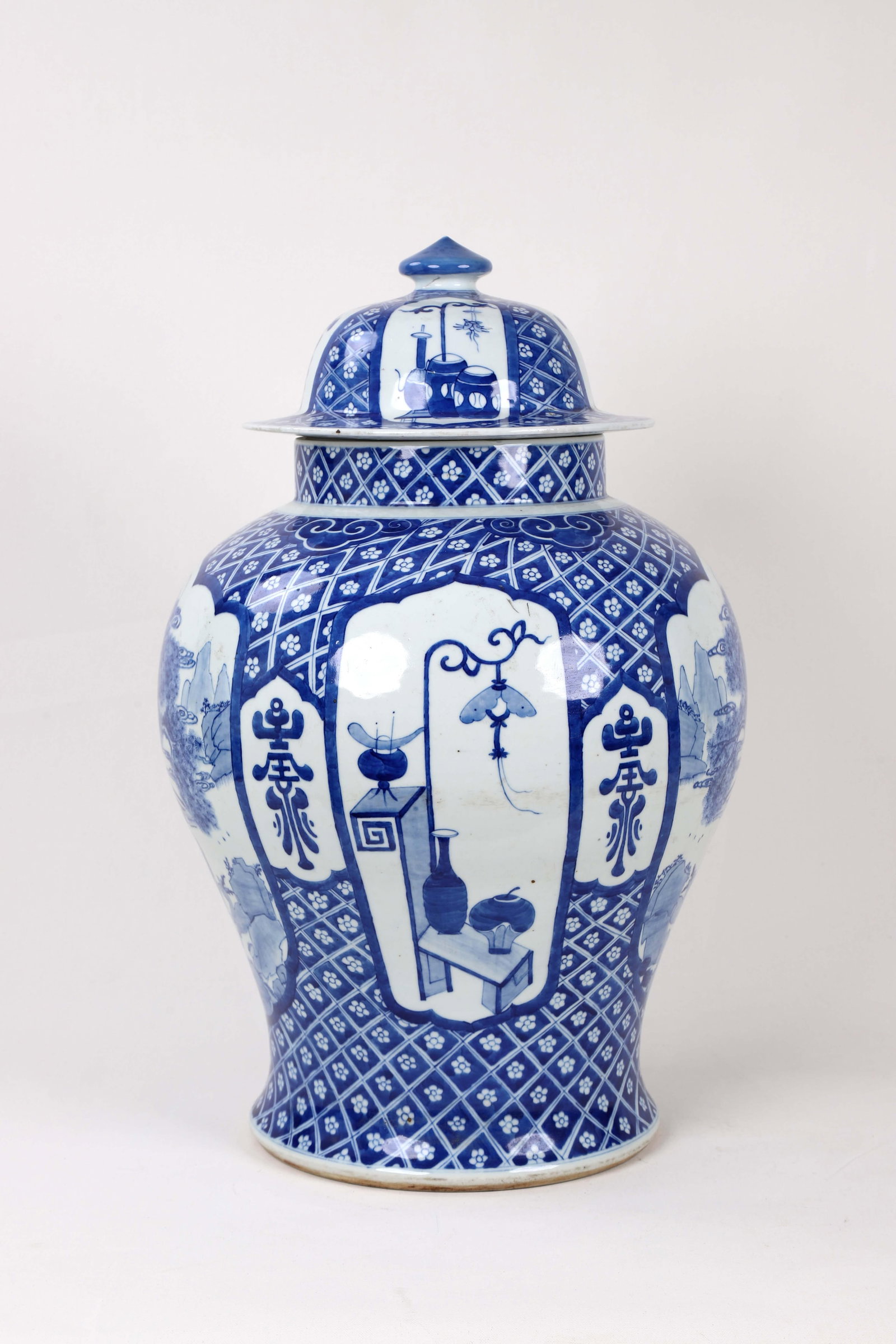 Early 20th Century Vintage Blue White Temple Jar - 4