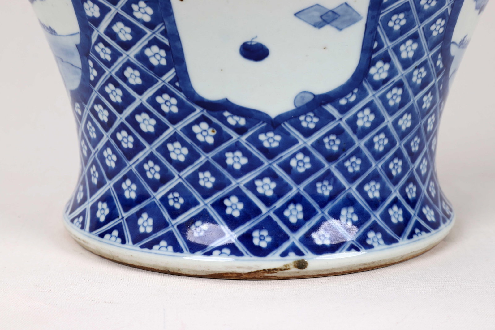 Early 20th Century Vintage Blue White Temple Jar - 7