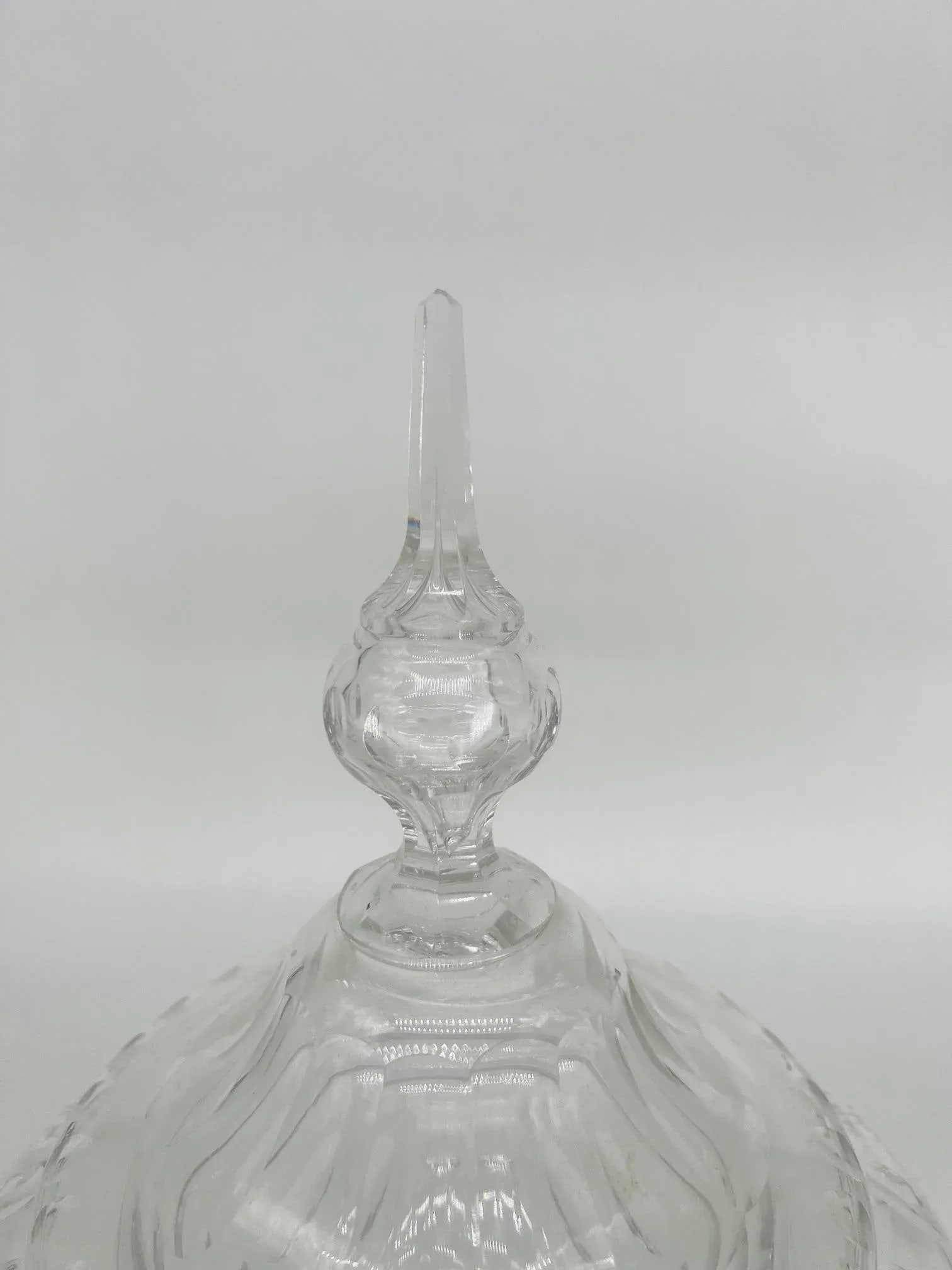 Antique Anglo-Irish Cut Crystal Lidded Urn - 2