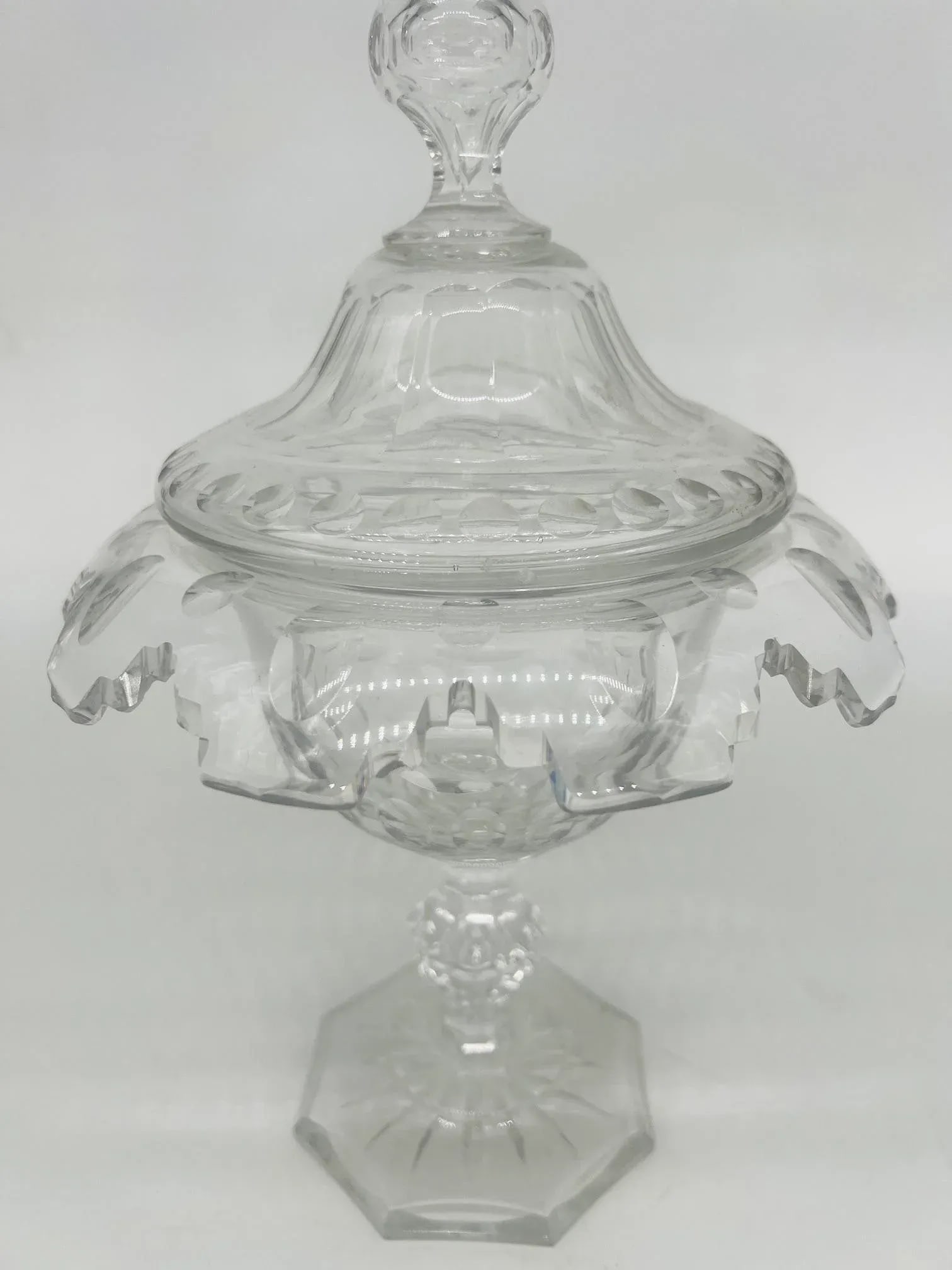 Antique Anglo-Irish Cut Crystal Lidded Urn - 4
