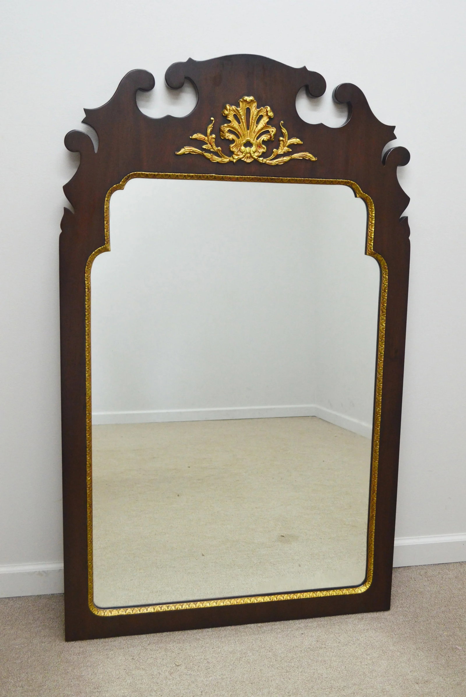 Kindel Wall Hanging Mirror - 9