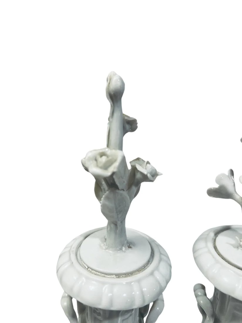 Pair, Cabinet of Curiosity Neoclassical Style Blanc De Chine Porcelain Urns - 6