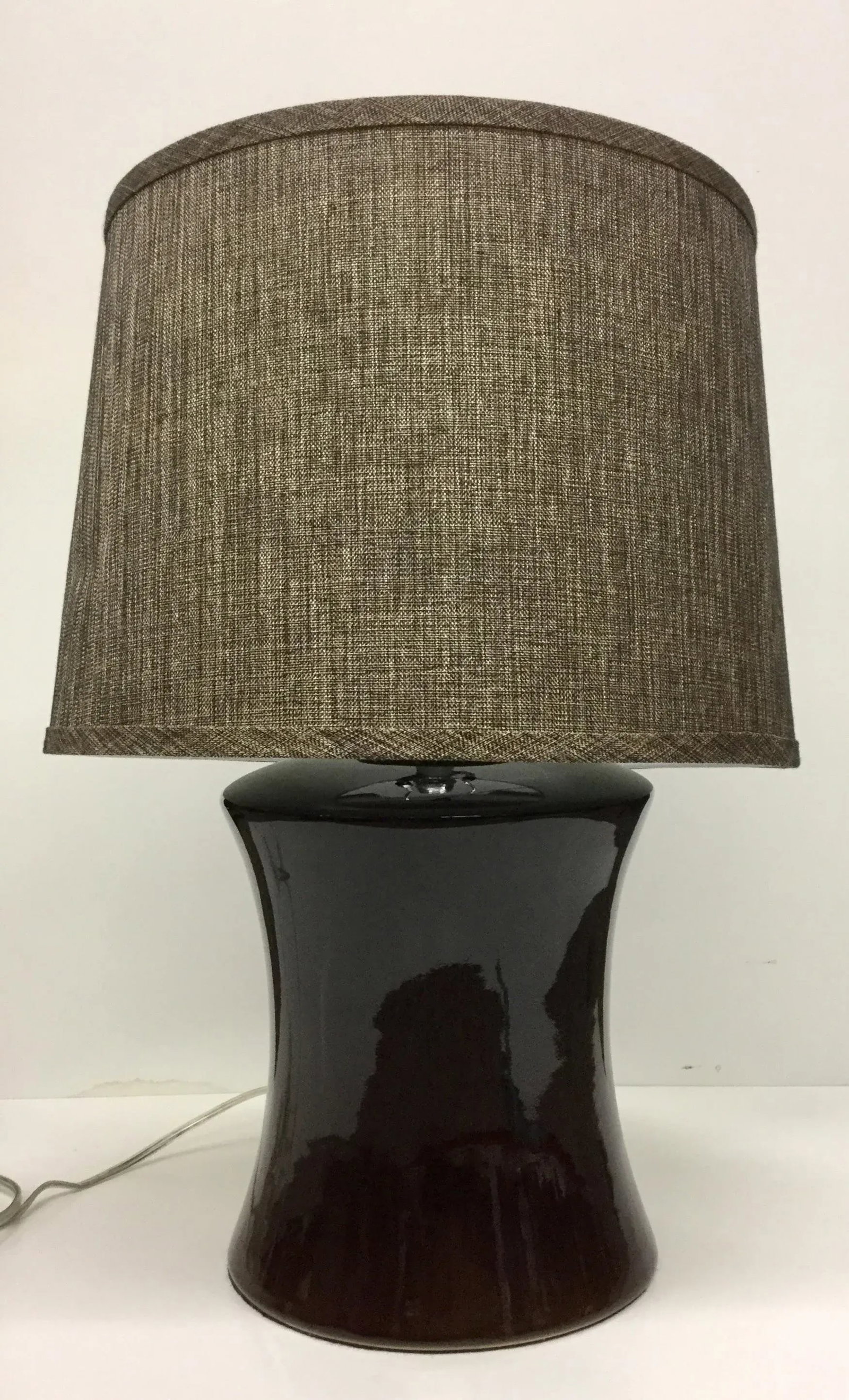 New Safavieh Table Lamp & Shade - 11