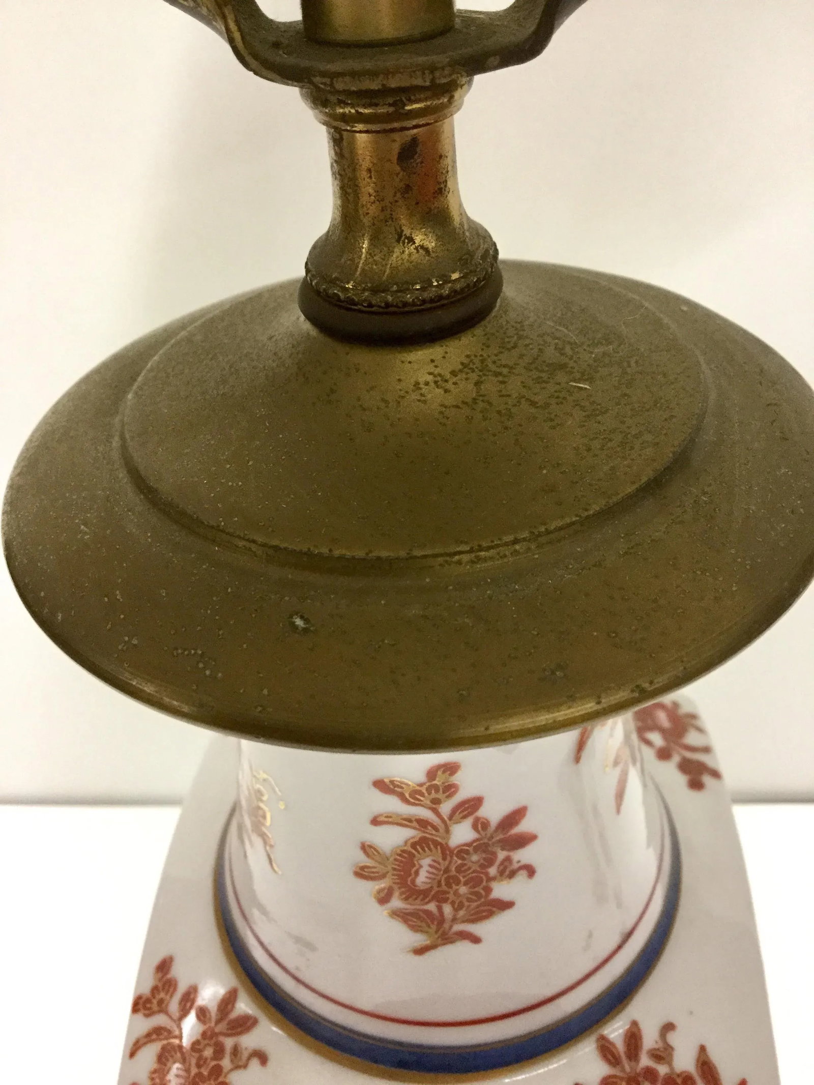 Vintage Honi Chilo Traditional Porcelain Table Lamp - 7