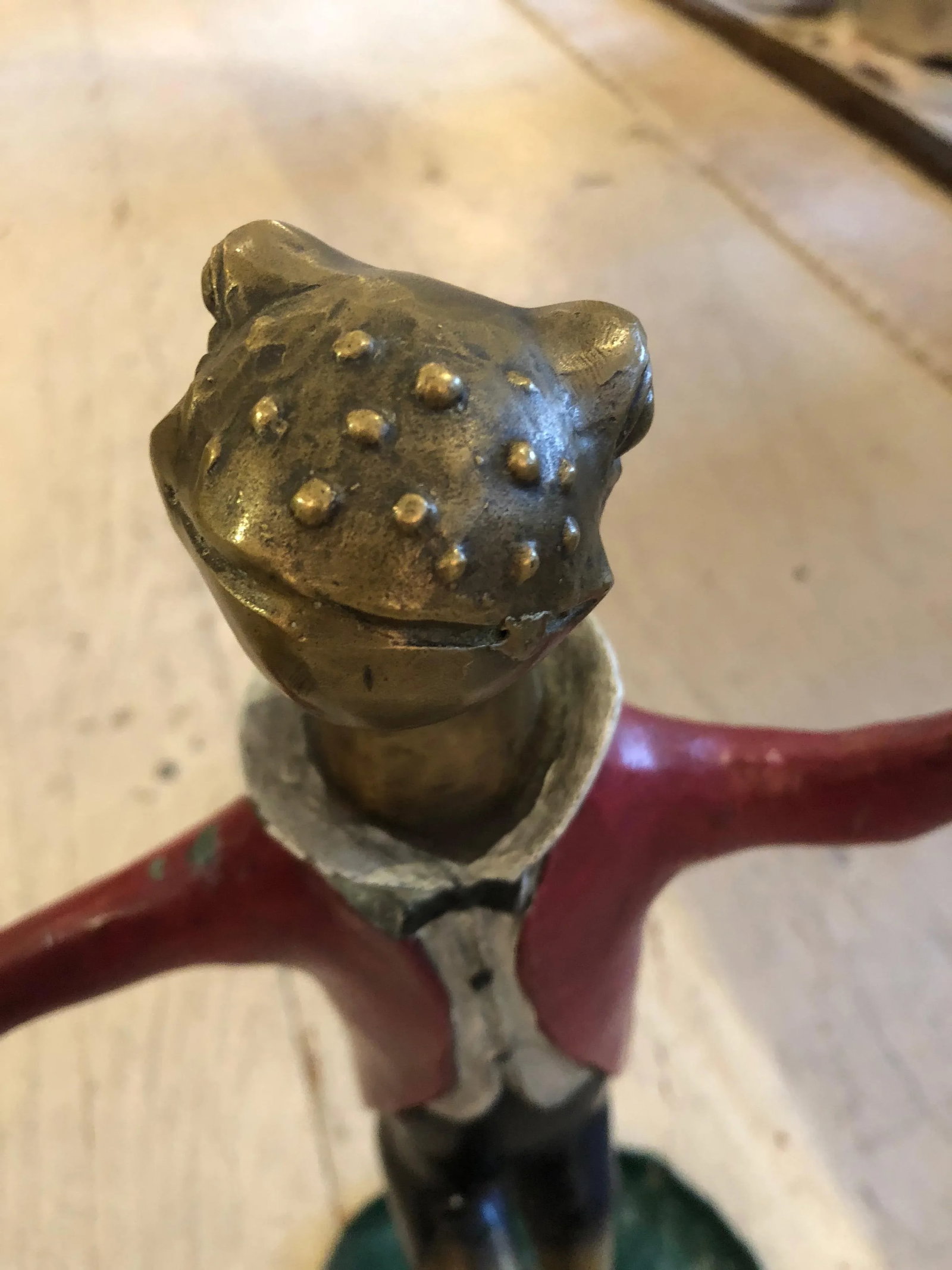 1950s Vintage Painted Bronze Frog Candleholders - a Pair - 2