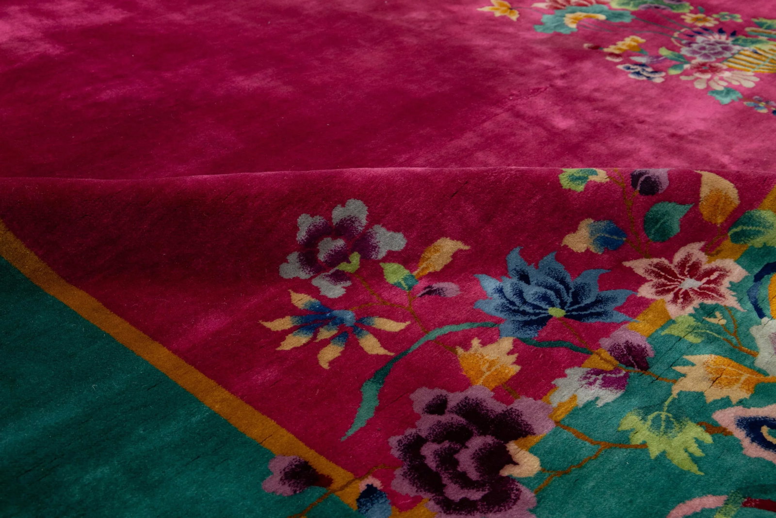 Room Size Vintage Art Deco Wool Rug Handmade With Chinese Floral Motif - 11