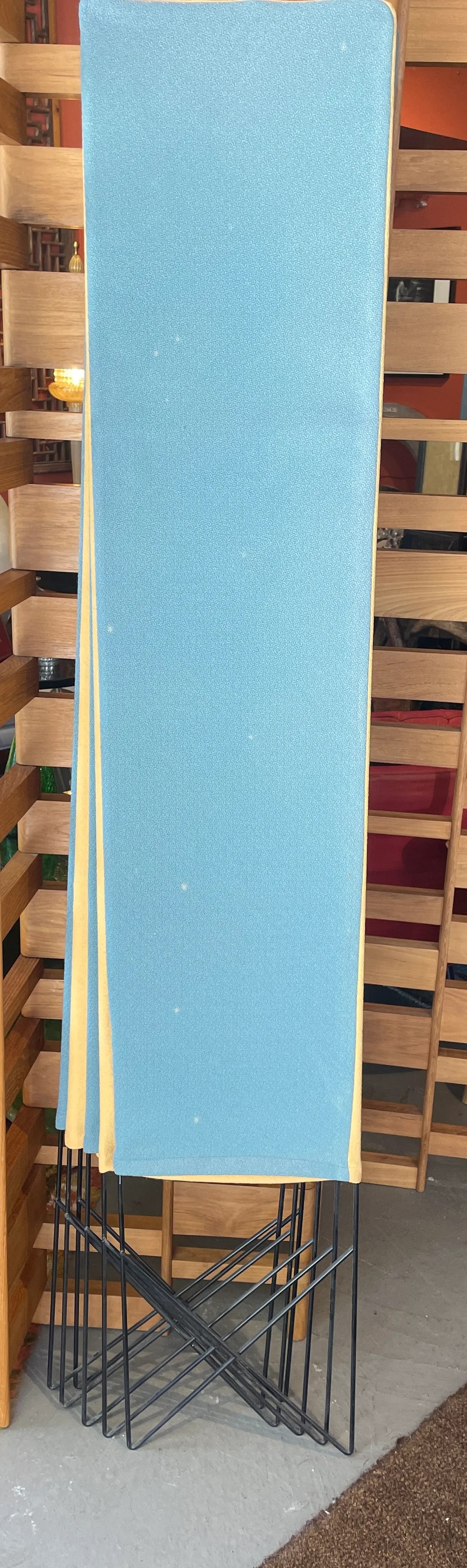 Dazzling Mid Century Modern Folding Privacy Screen - 3