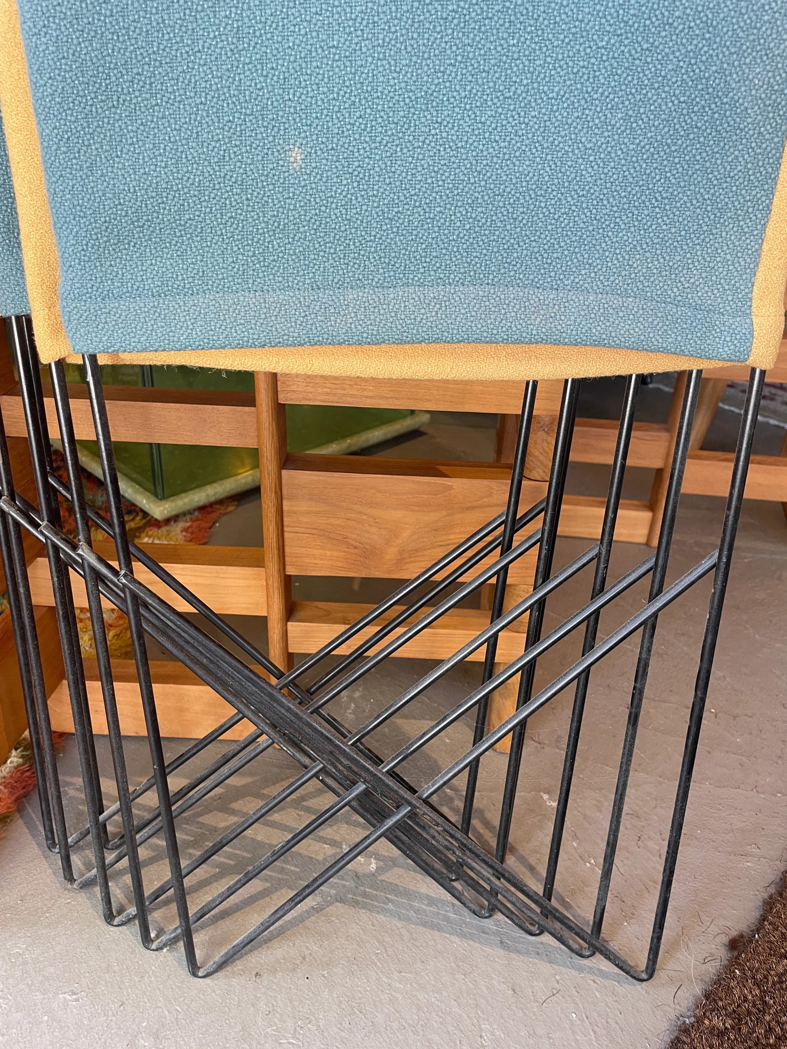 Dazzling Mid Century Modern Folding Privacy Screen - 7