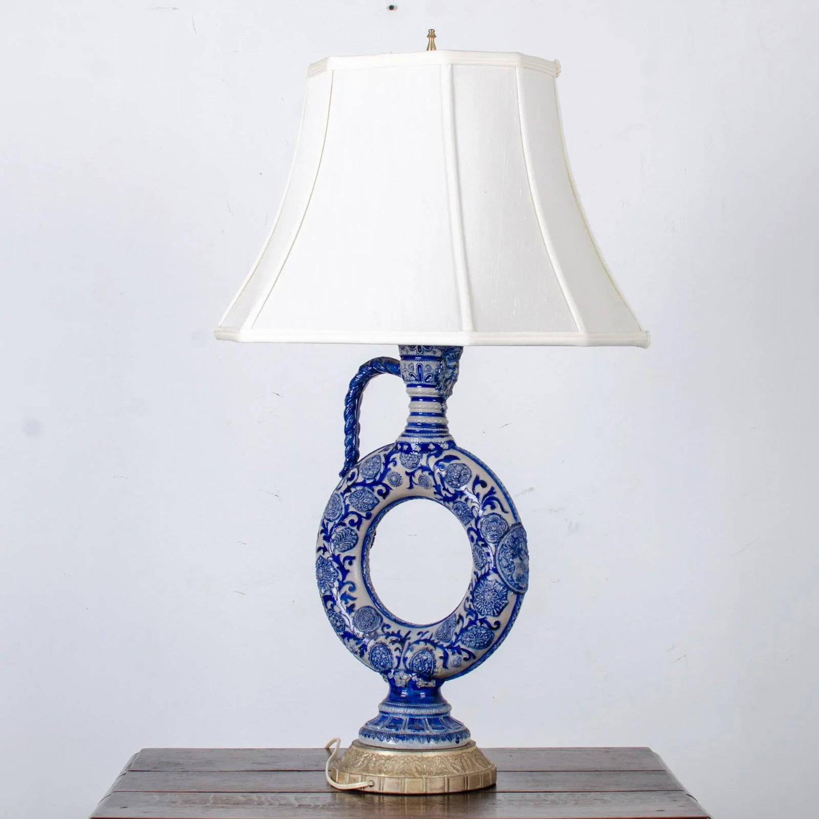 Late 19th Century Westerwald Ring Jug Lamp - 7
