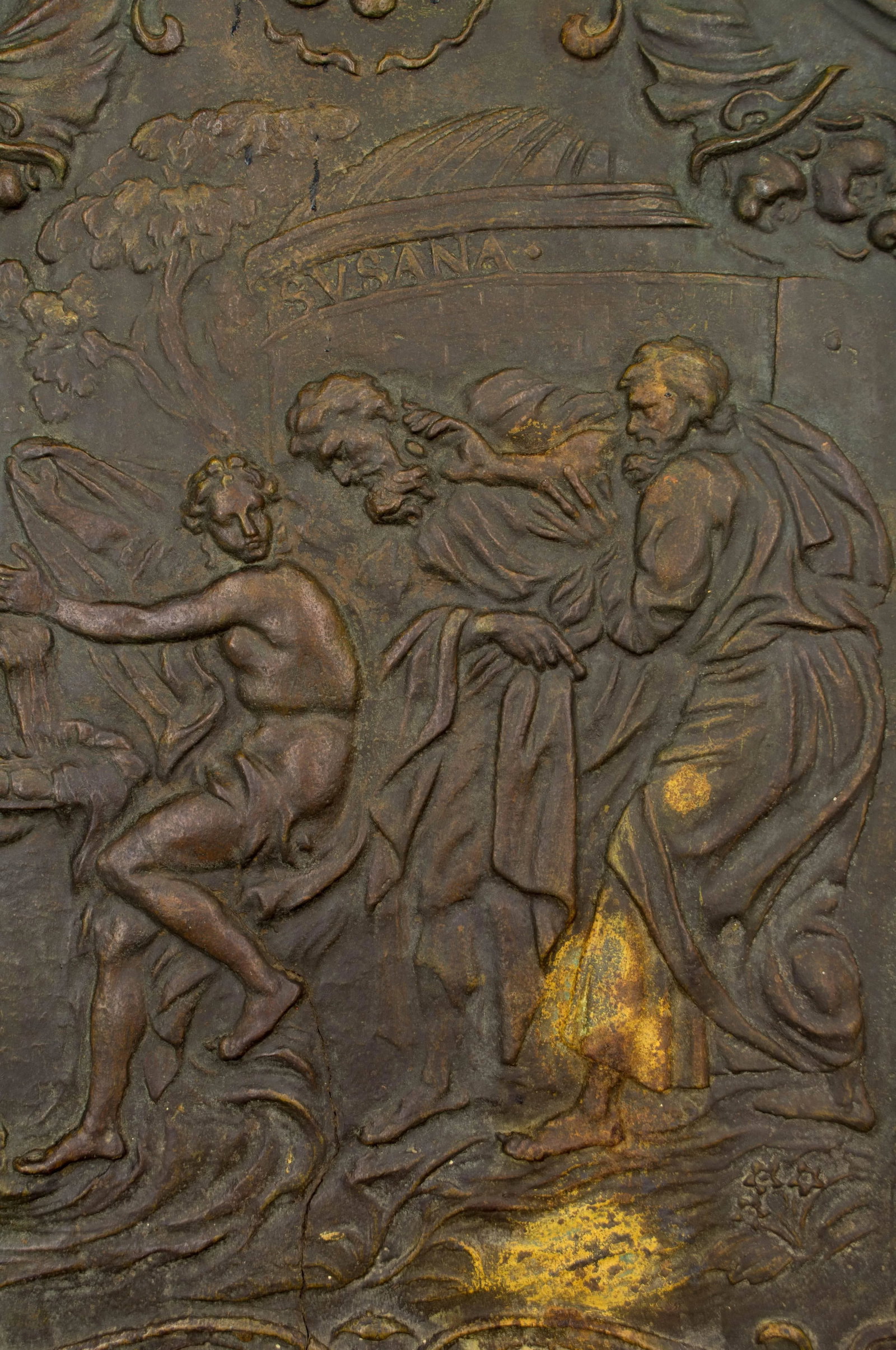 18th Century French Cast Iron Fireback Bas Relief - 4