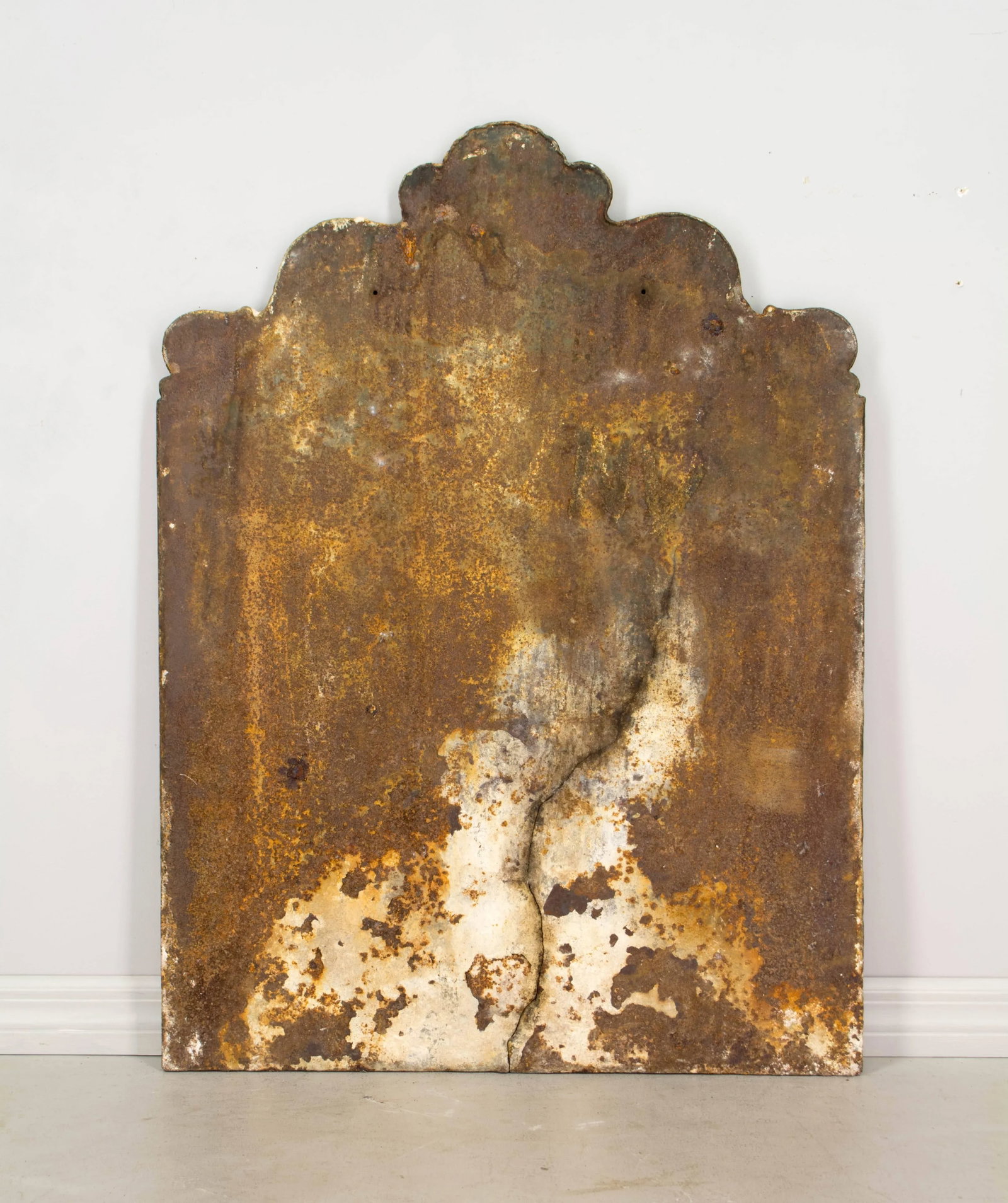 18th Century French Cast Iron Fireback Bas Relief - 7