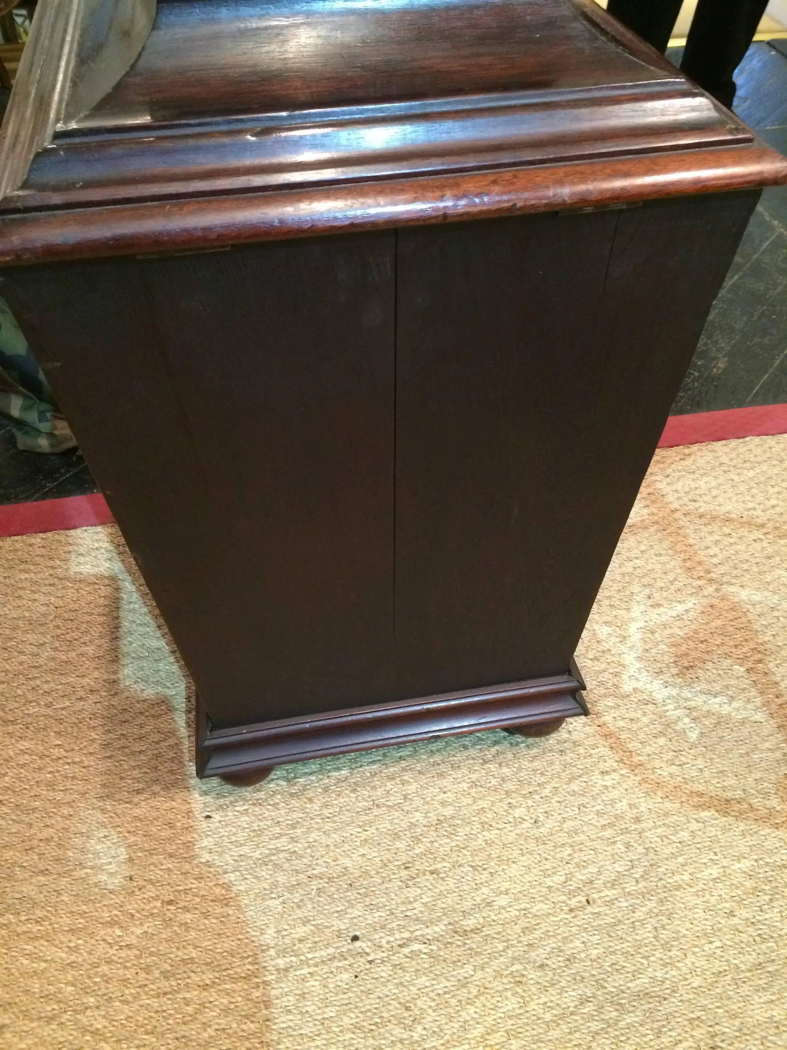 Small Antique English Mahogany Cellarette Wine Cooler - 5