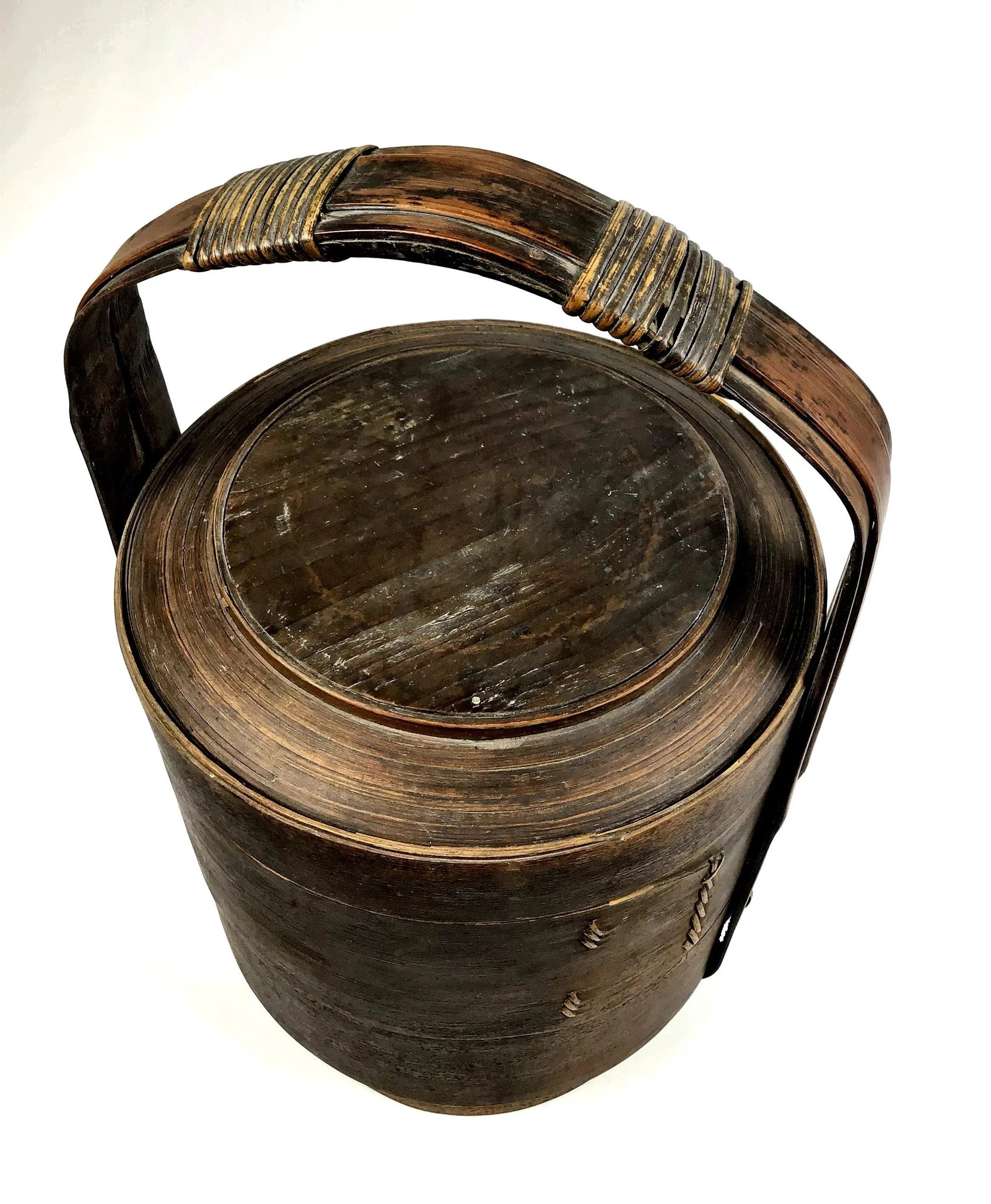 1900s Chinese Wood and Reed Wedding Basket - 5