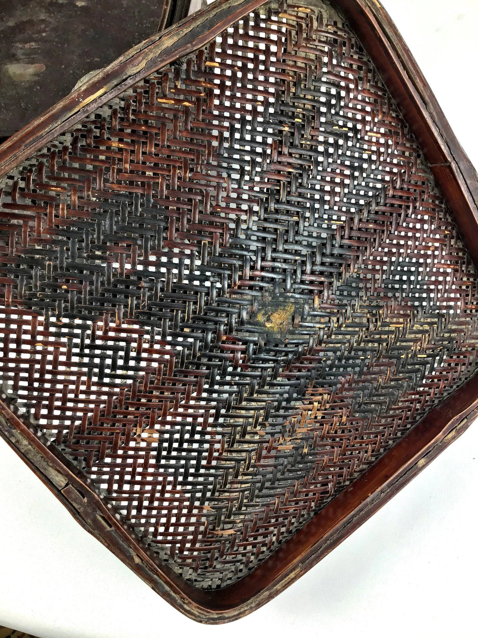 19th Century Chinese Wedding Basket - 11