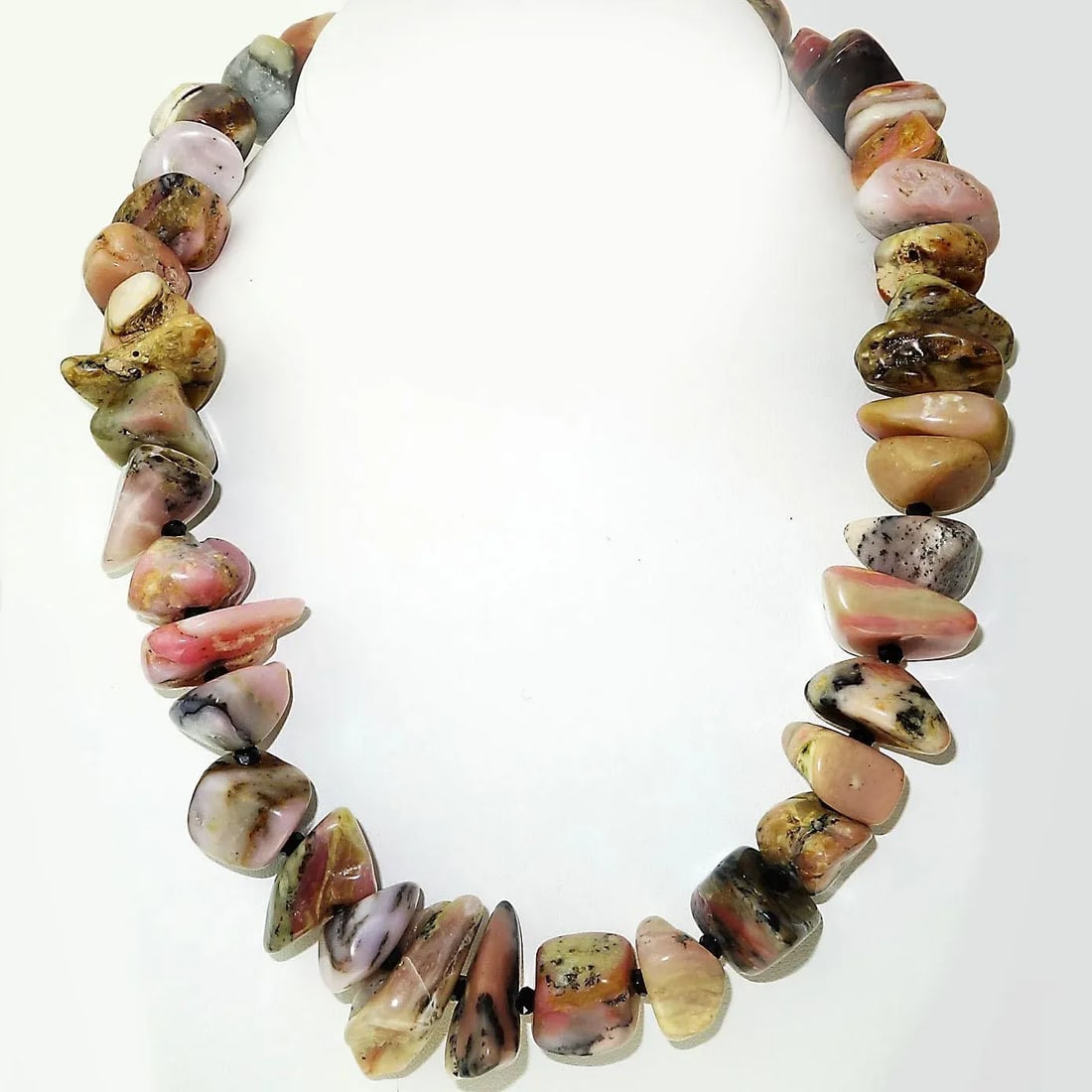 AJD Necklace of Highly Polished Pink Peruvian Opal Nuggets and Black Spinel - 3