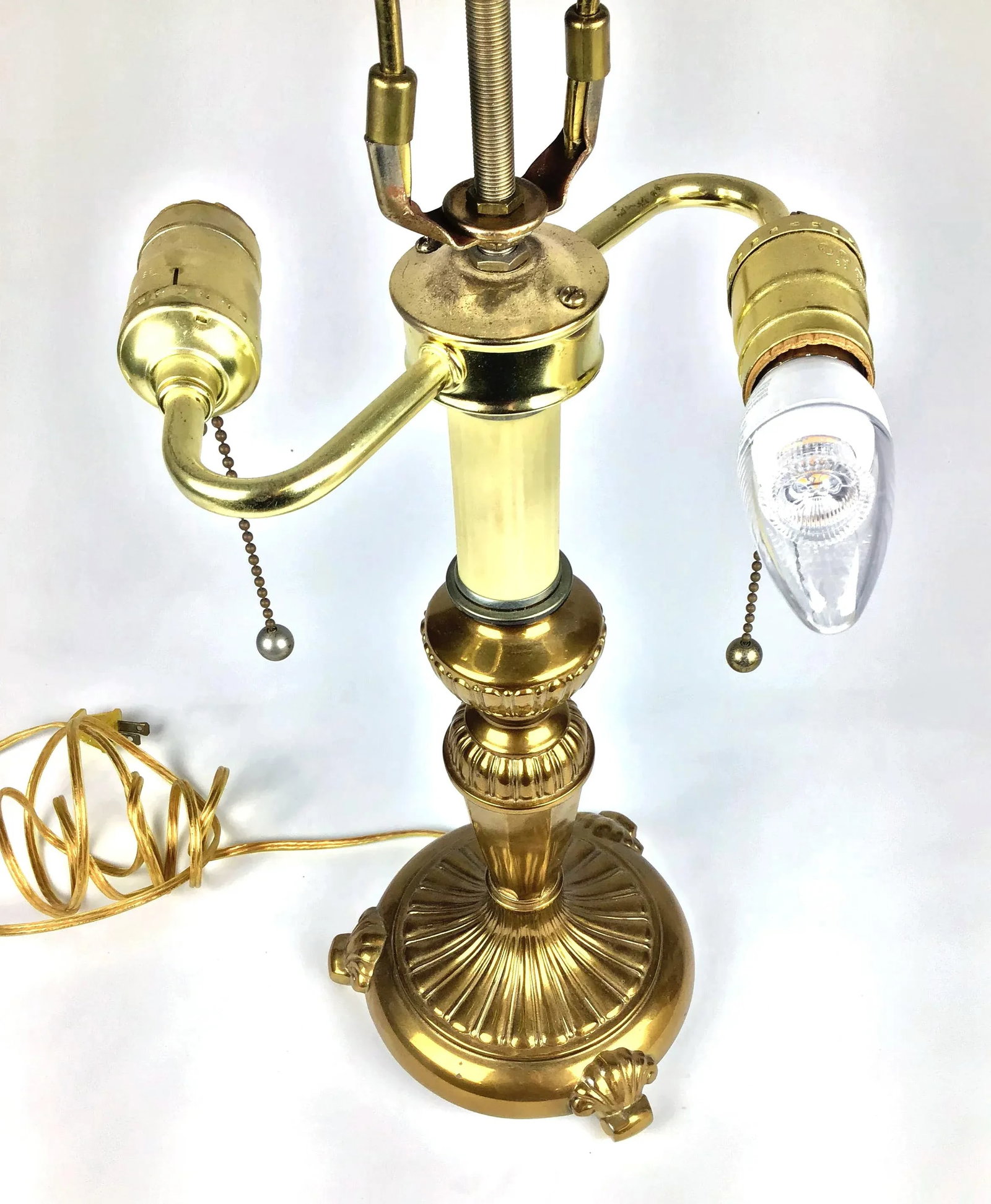 1980s Brass Table Lamp With Shade - 3