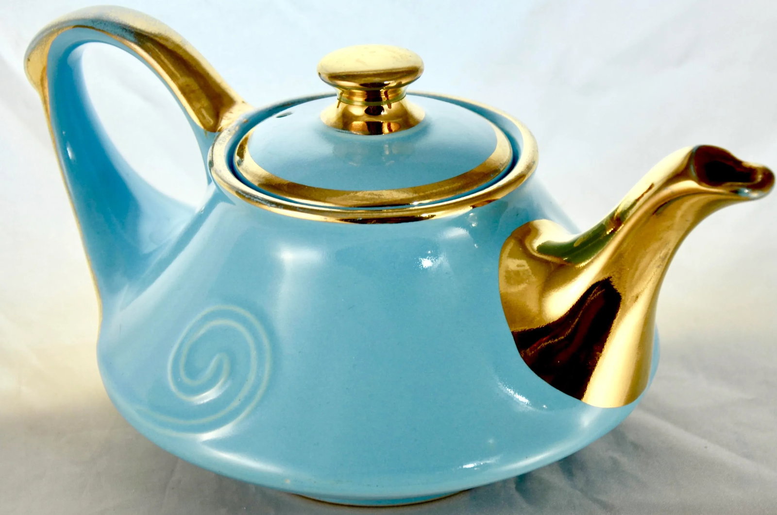 1950s Aqua & 22k Gold Teapot - 3