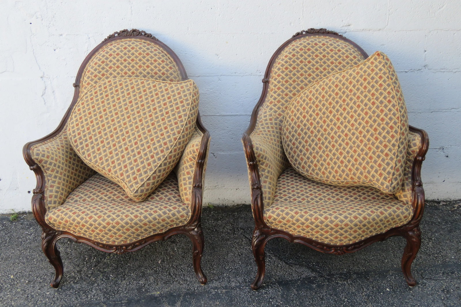 French Early 1900s Hand Carved Side Lounge Accent Fireplace Chairs a Pair - 2